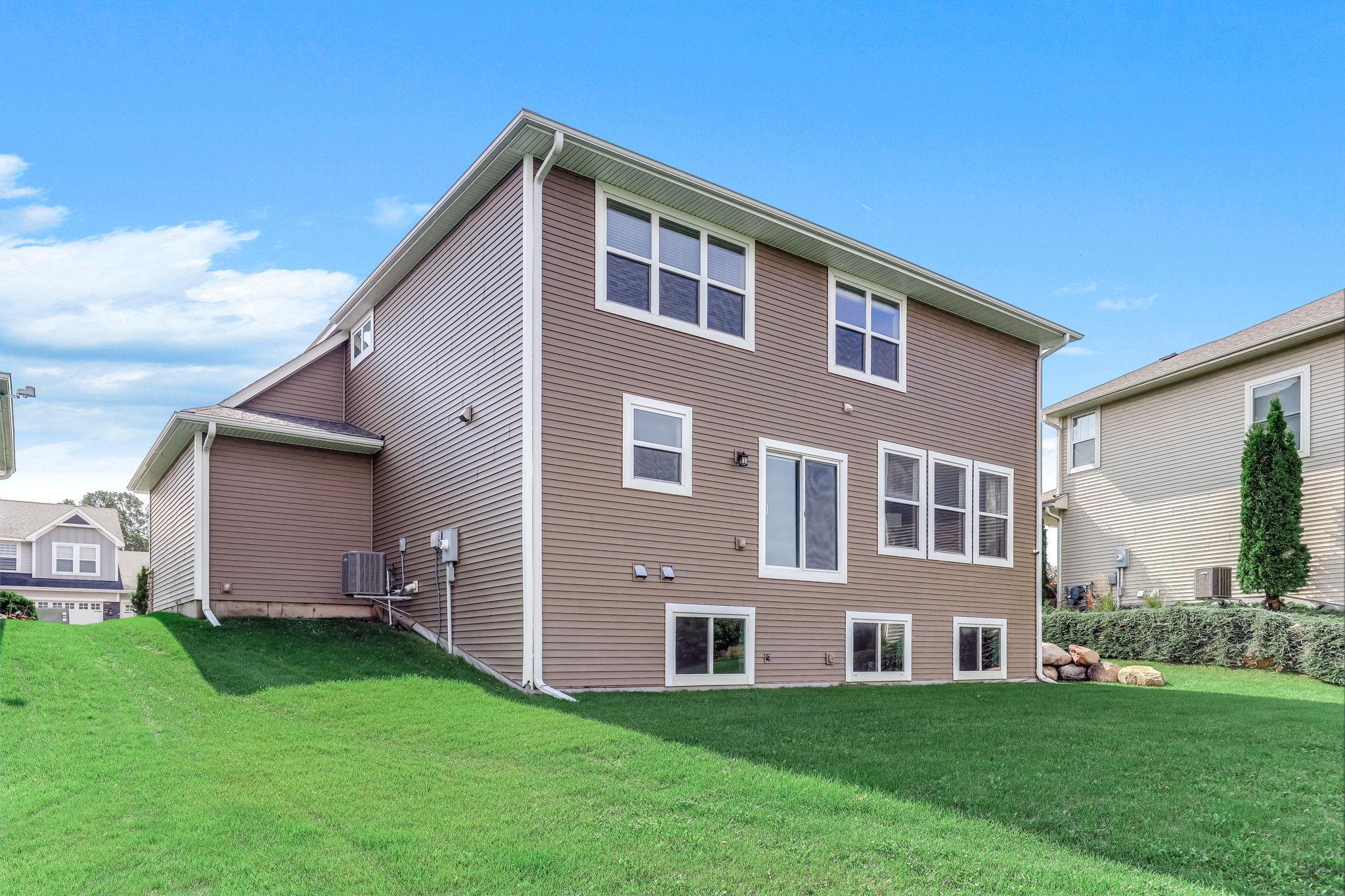 4848 Ashton Curve Property Photo 26