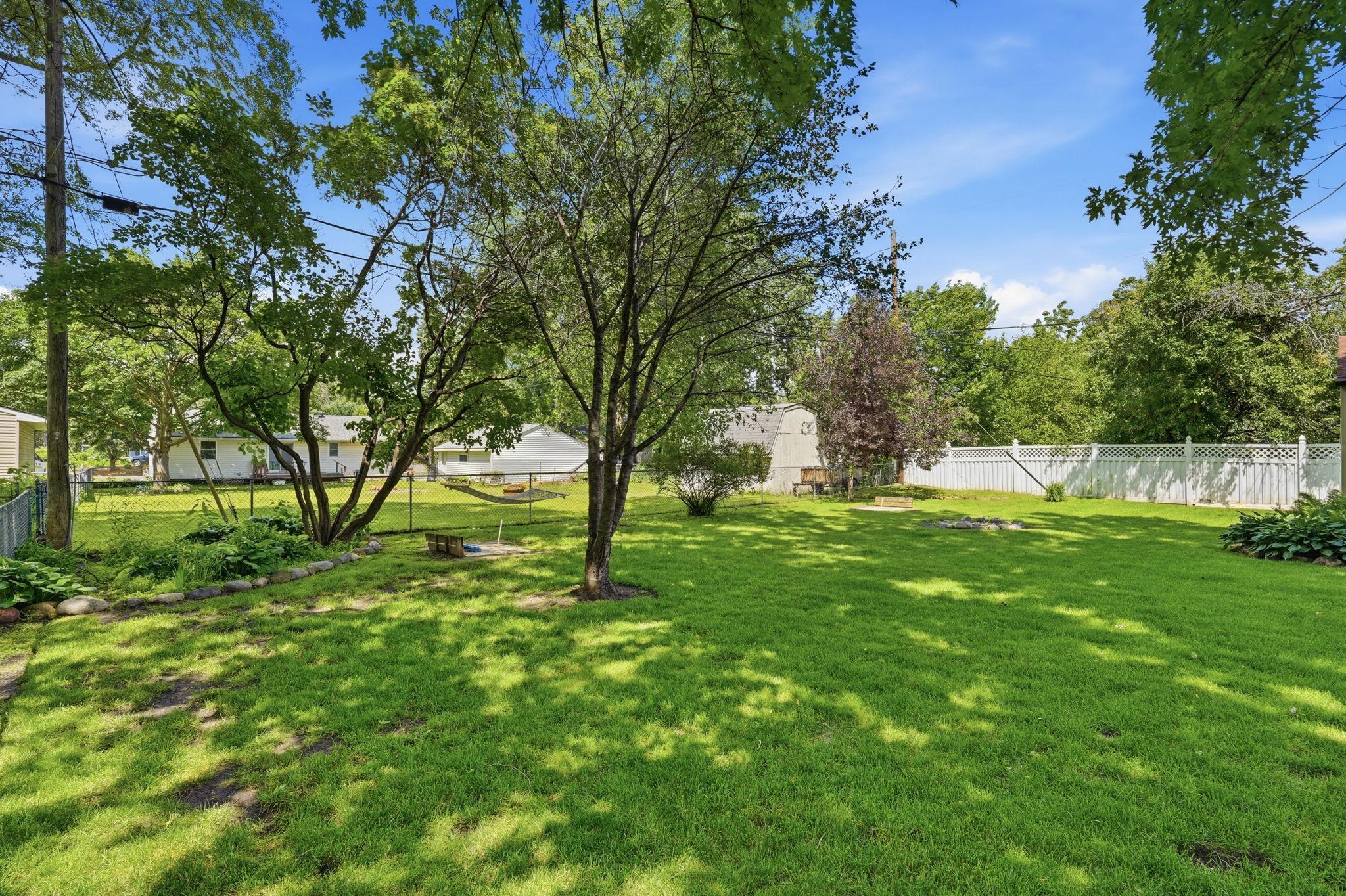 2145 County Road E E Property Photo 20