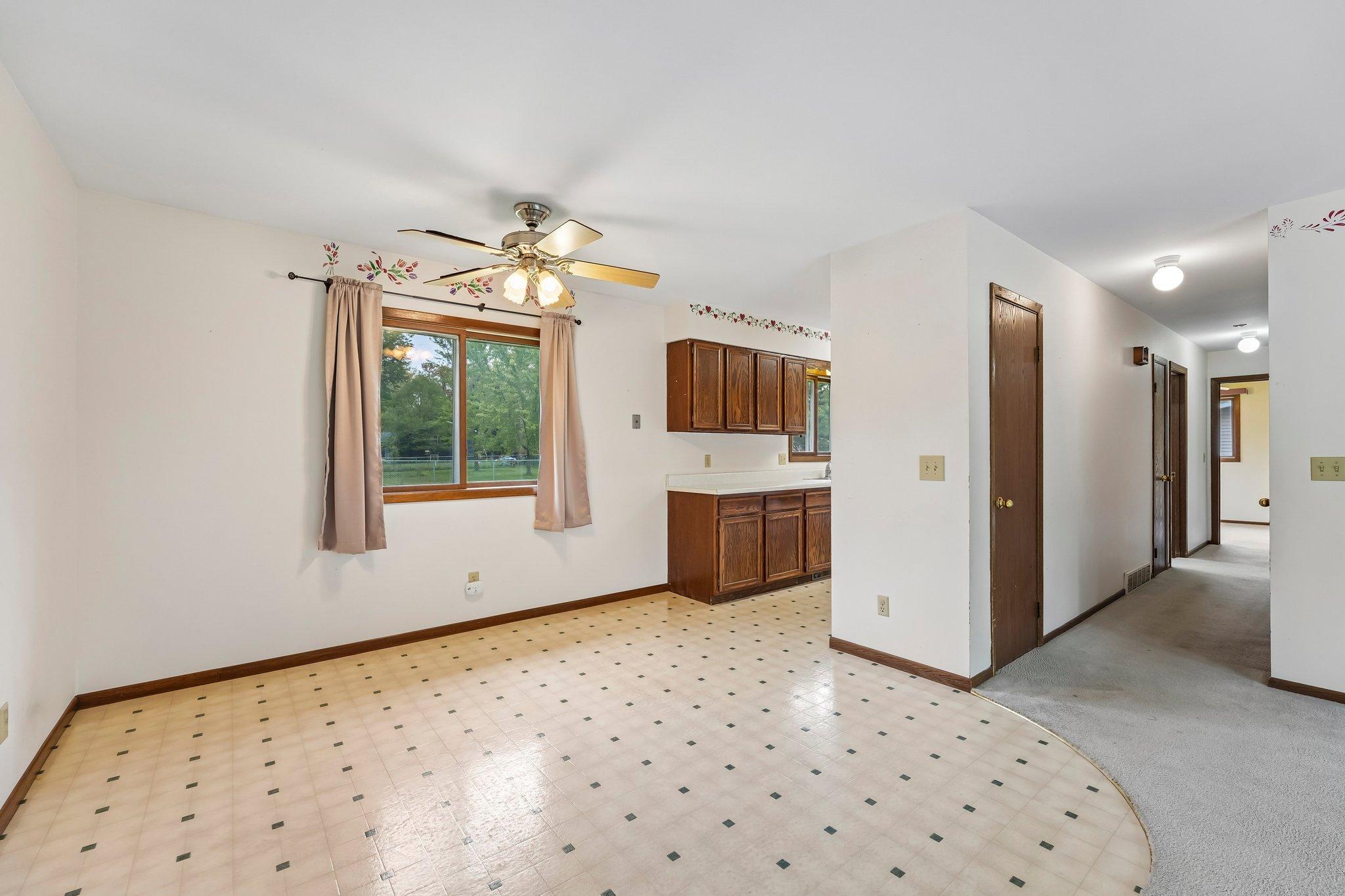 721 Bongey Drive Property Photo 7