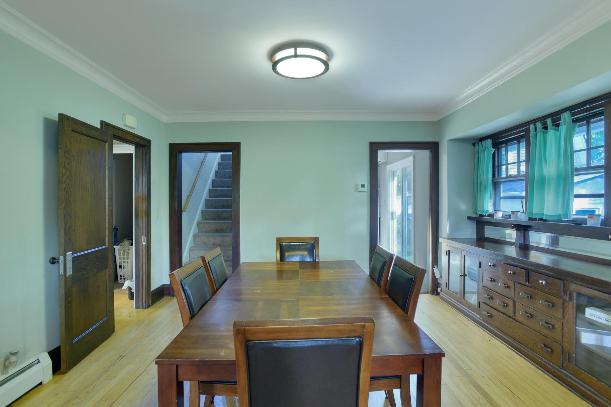 3905 Elliot Avenue Property Photo 5