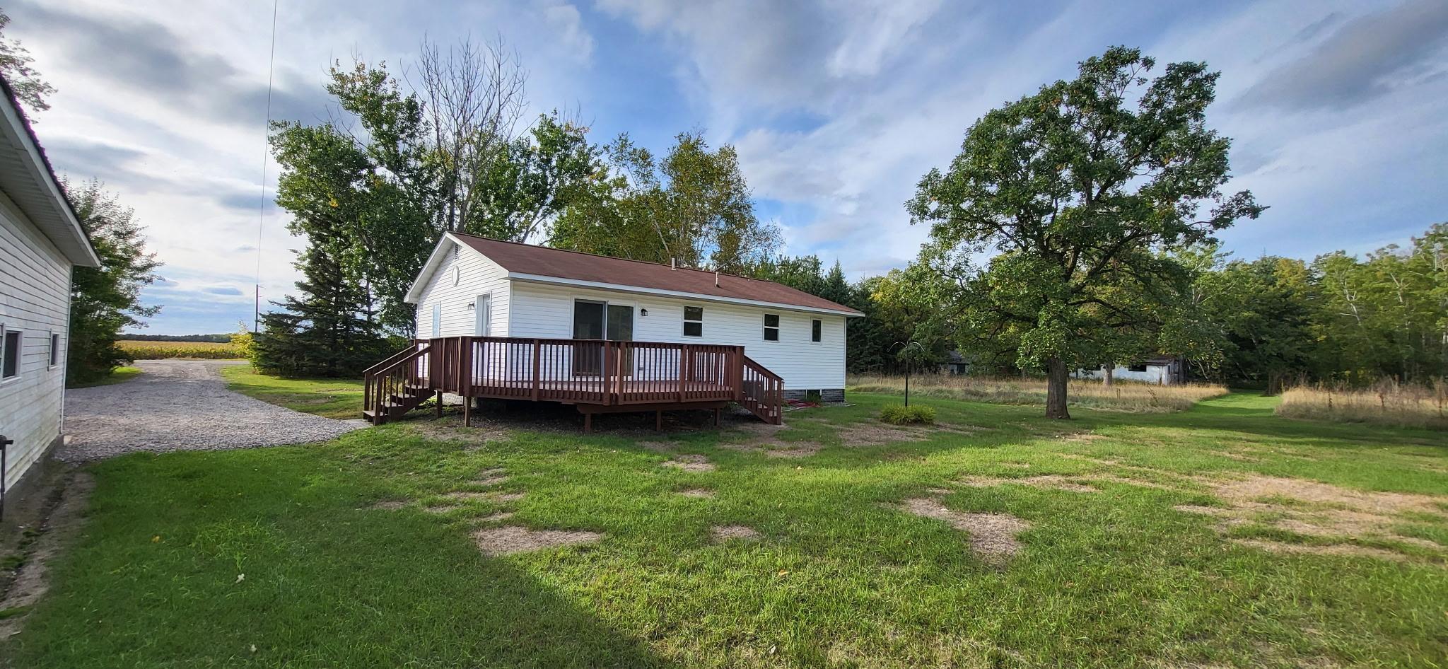 18462 Becker Line Road Property Photo 3