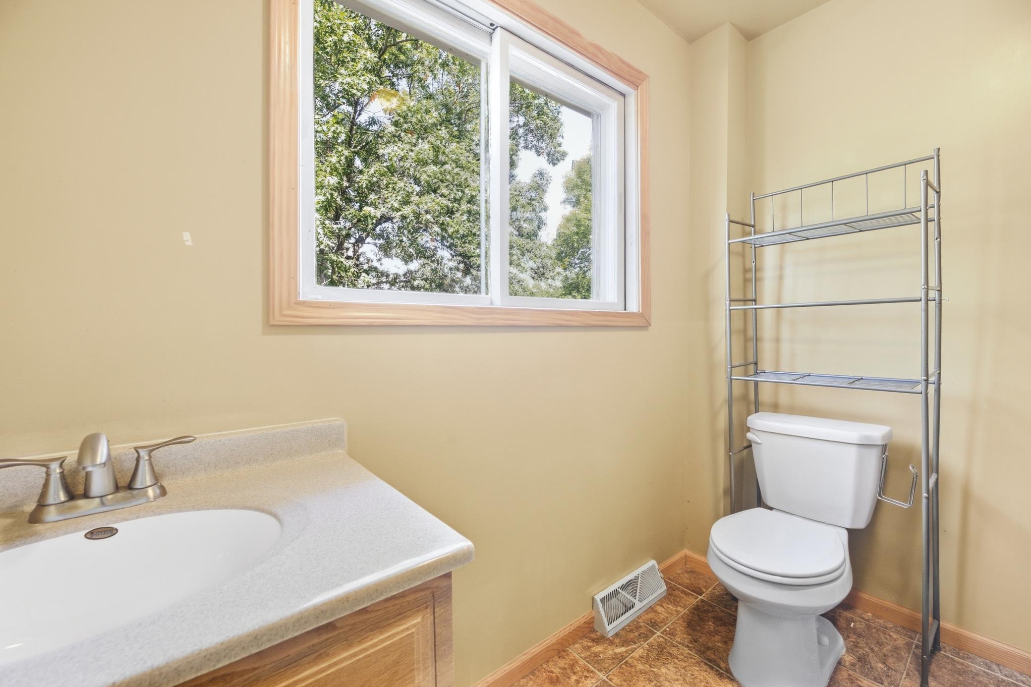 468 Main Street Property Photo 16