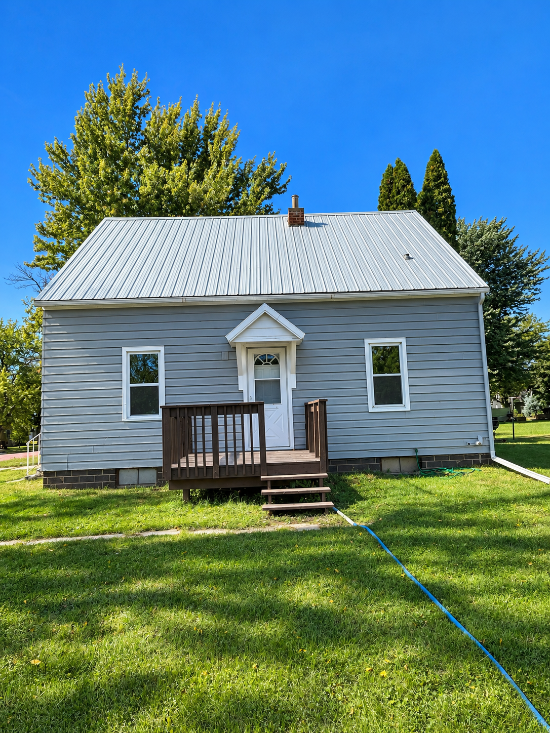 111 Birch Street W Property Photo 2