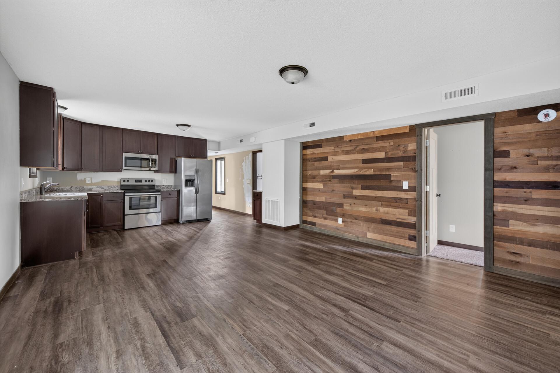 210 Euclid Avenue Property Photo 7
