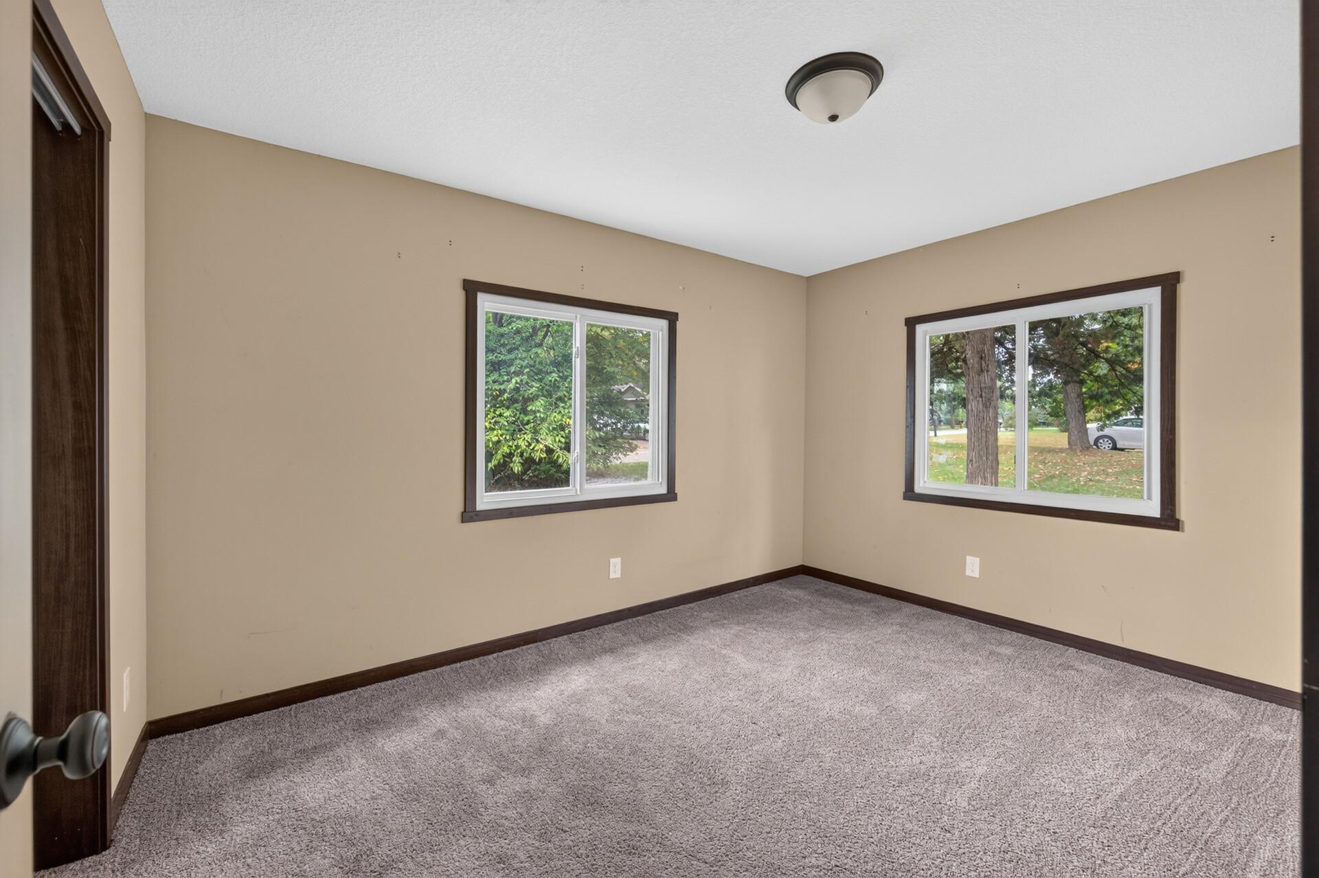 210 Euclid Avenue Property Photo 13