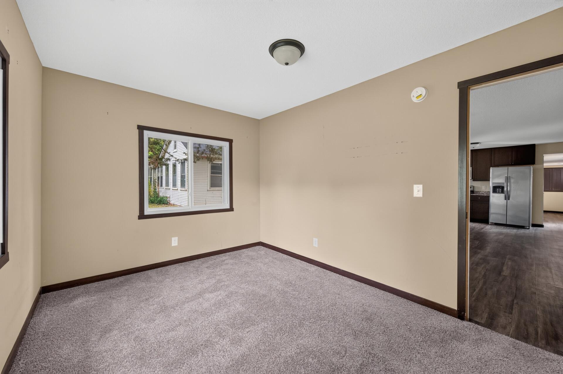 210 Euclid Avenue Property Photo 14