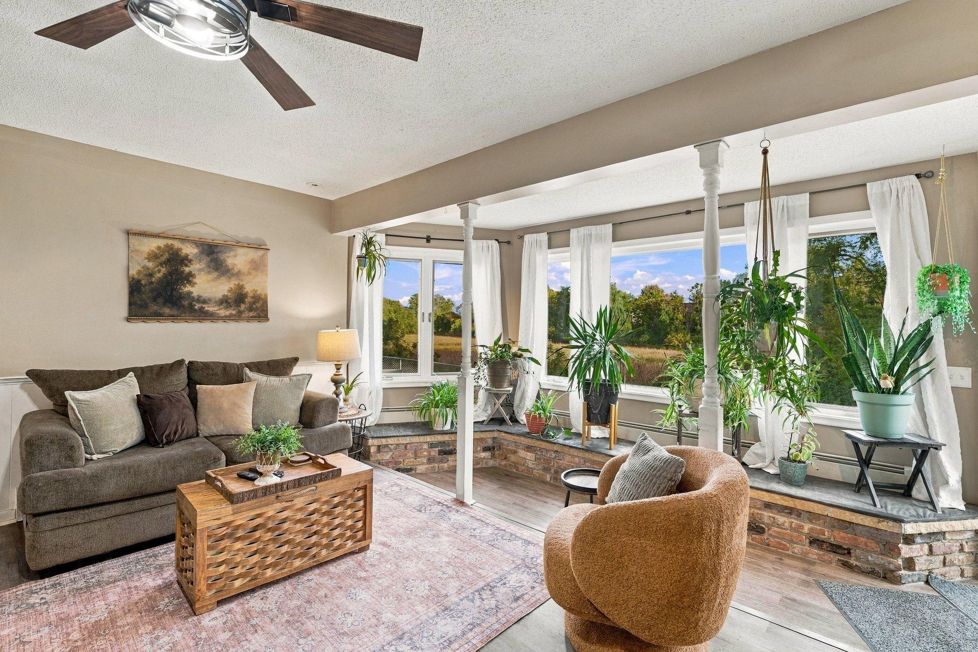 16497 Franklin Trail Se Property Photo 8