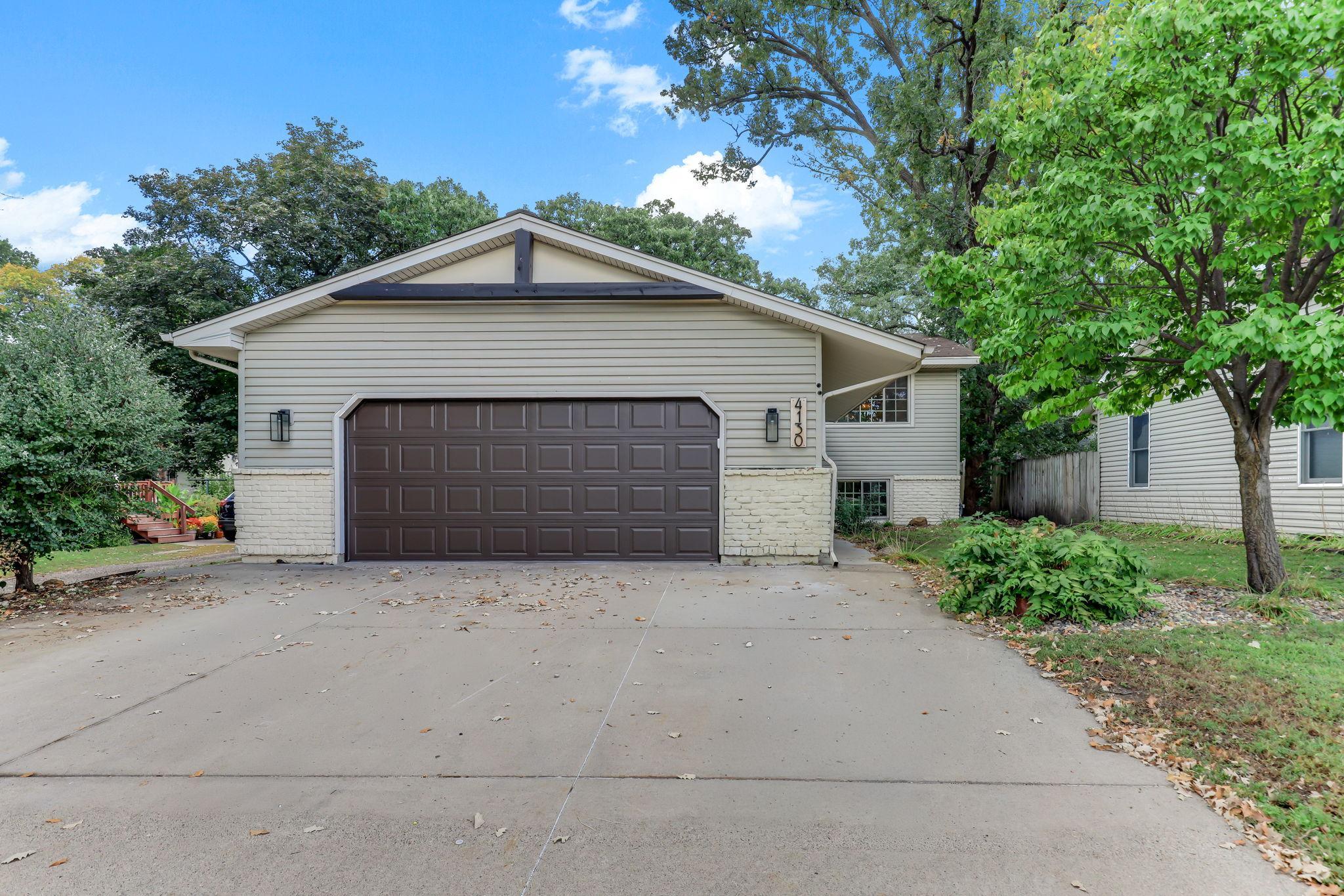4130 Adair Avenue N Property Photo 1