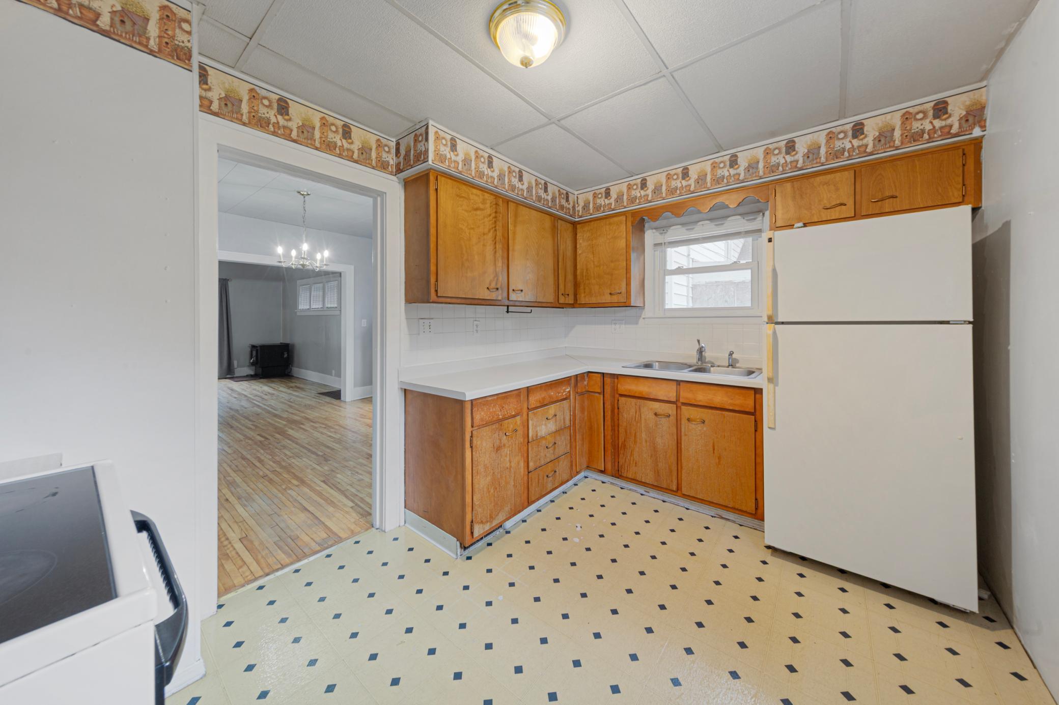 251 N Lincoln Street Property Photo 12