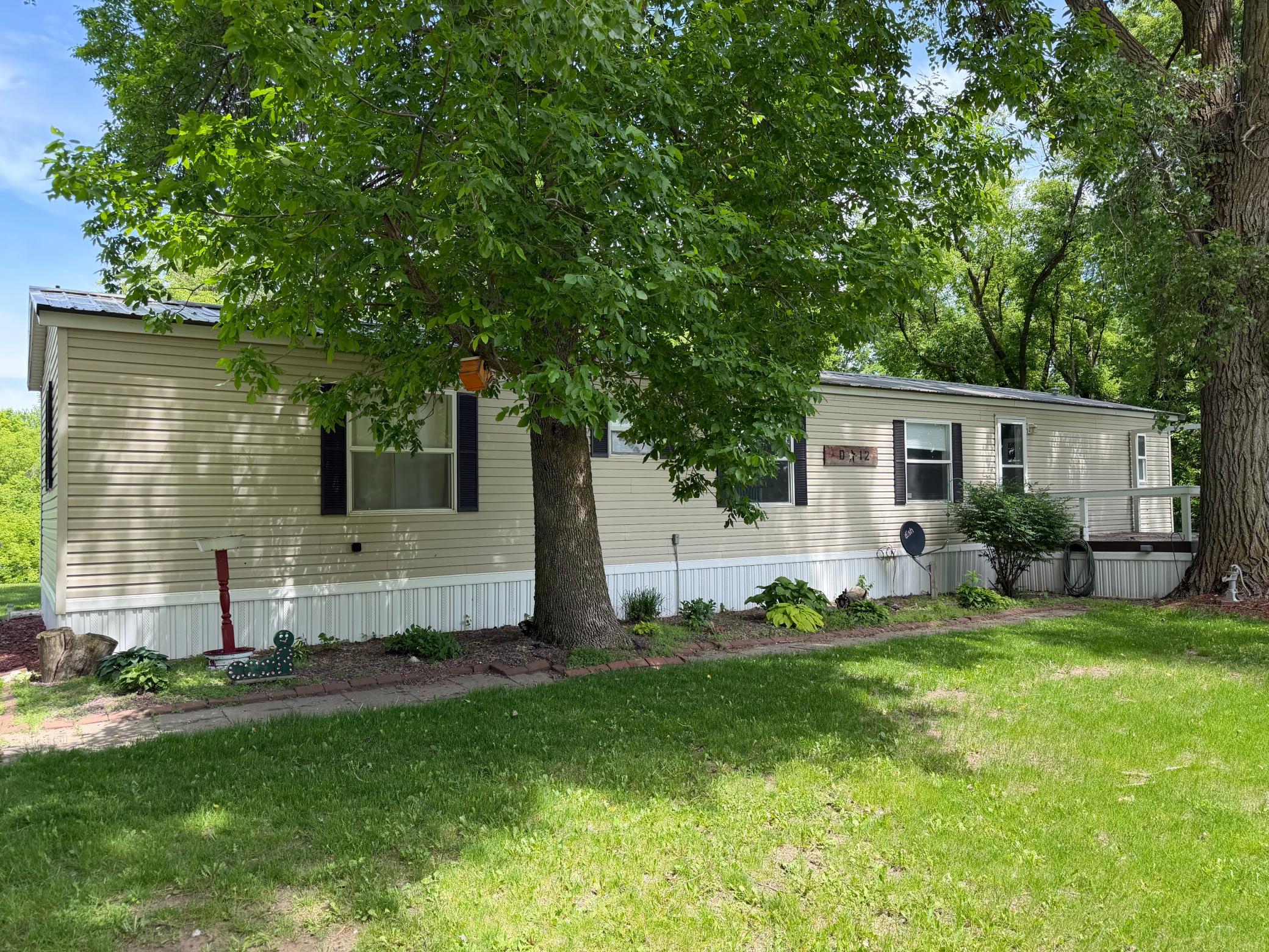 24210 Greenland Road #d12 Property Photo 1