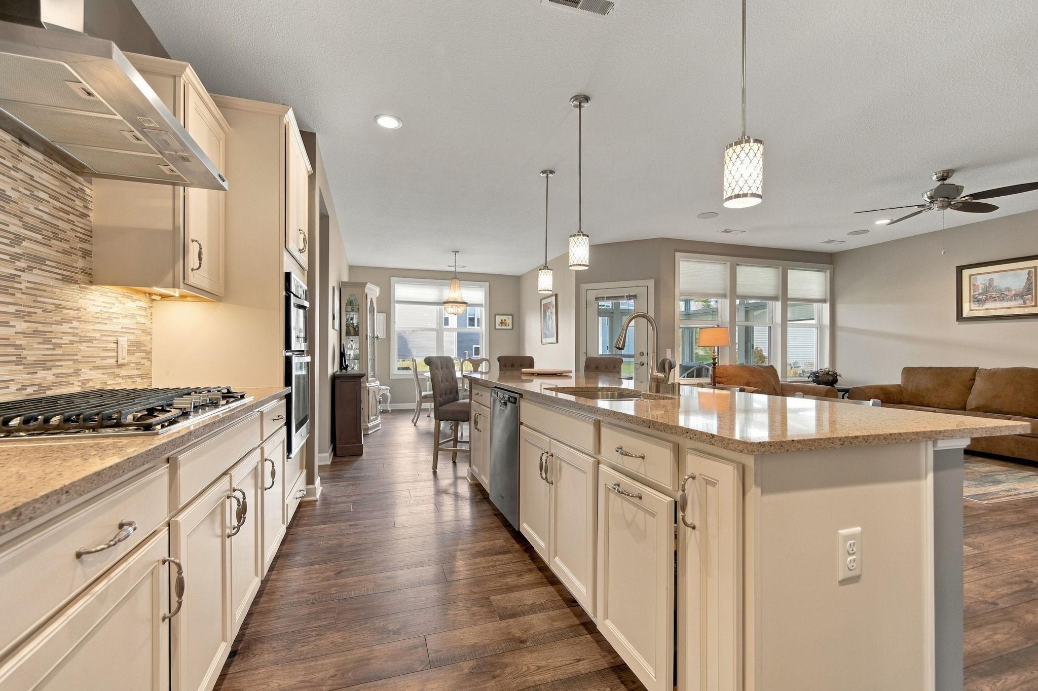 8275 Oakview Court N Property Photo 21