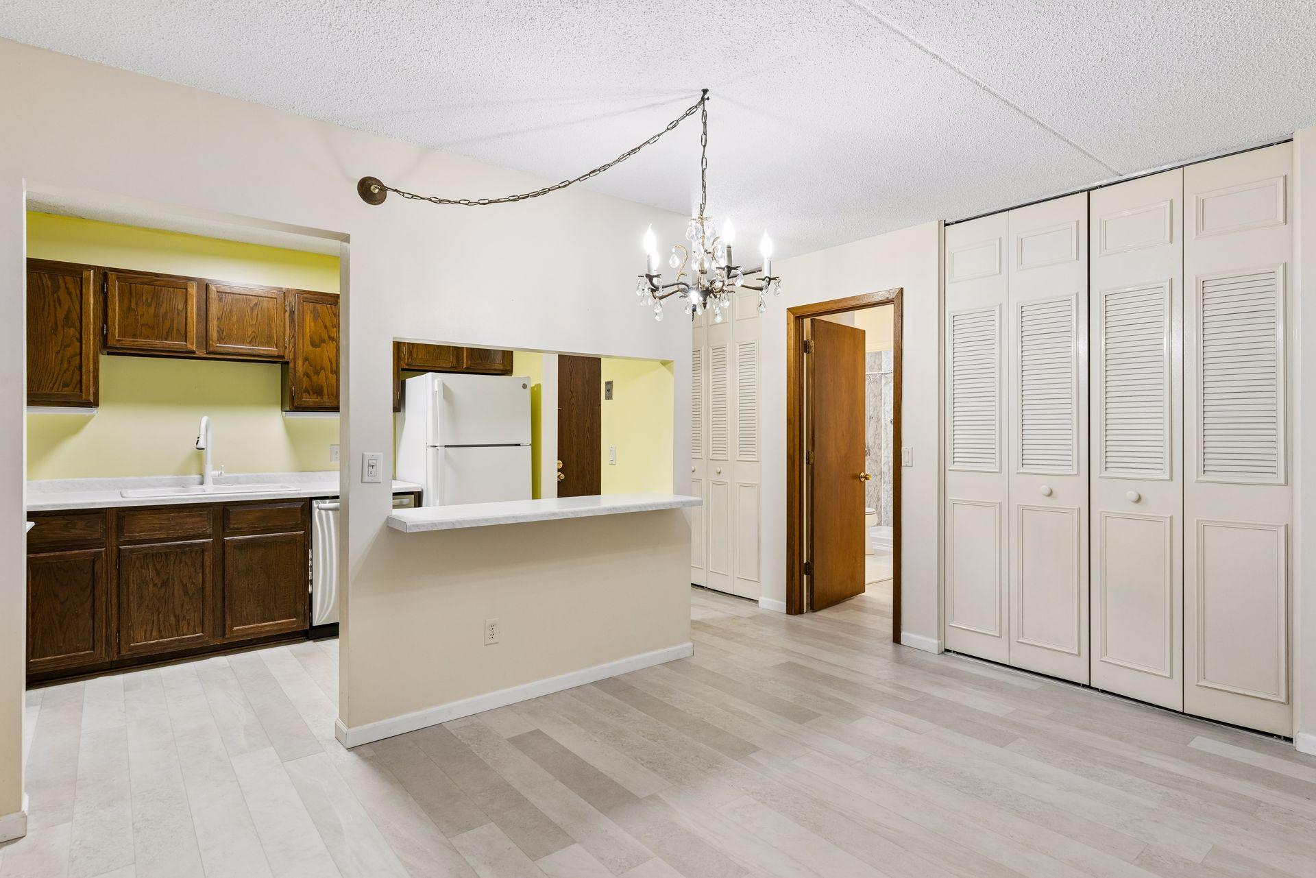10531 Cedar Lake Road 415 Property Photo 1