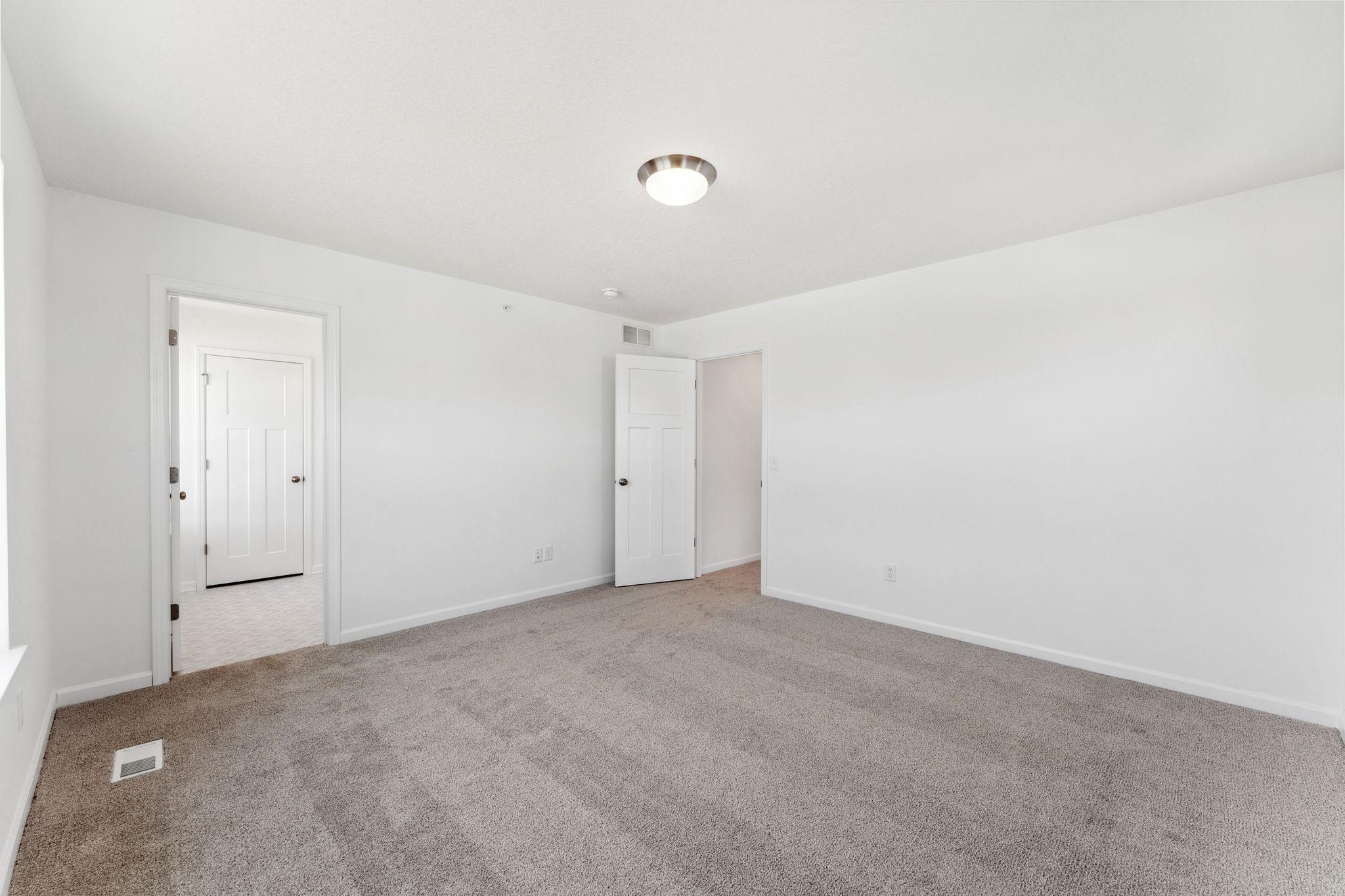 2738 Kepler Avenue Ne Property Photo 24