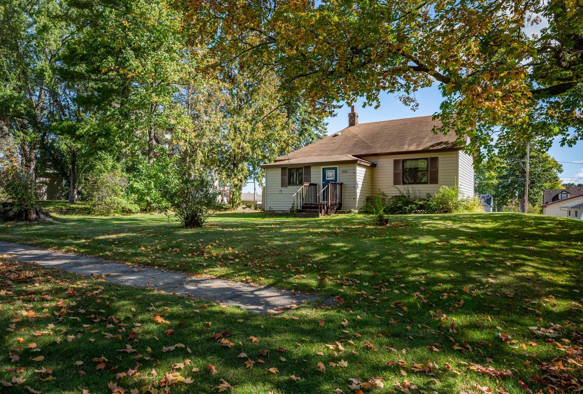 206 Dudley Avenue Property Photo 1