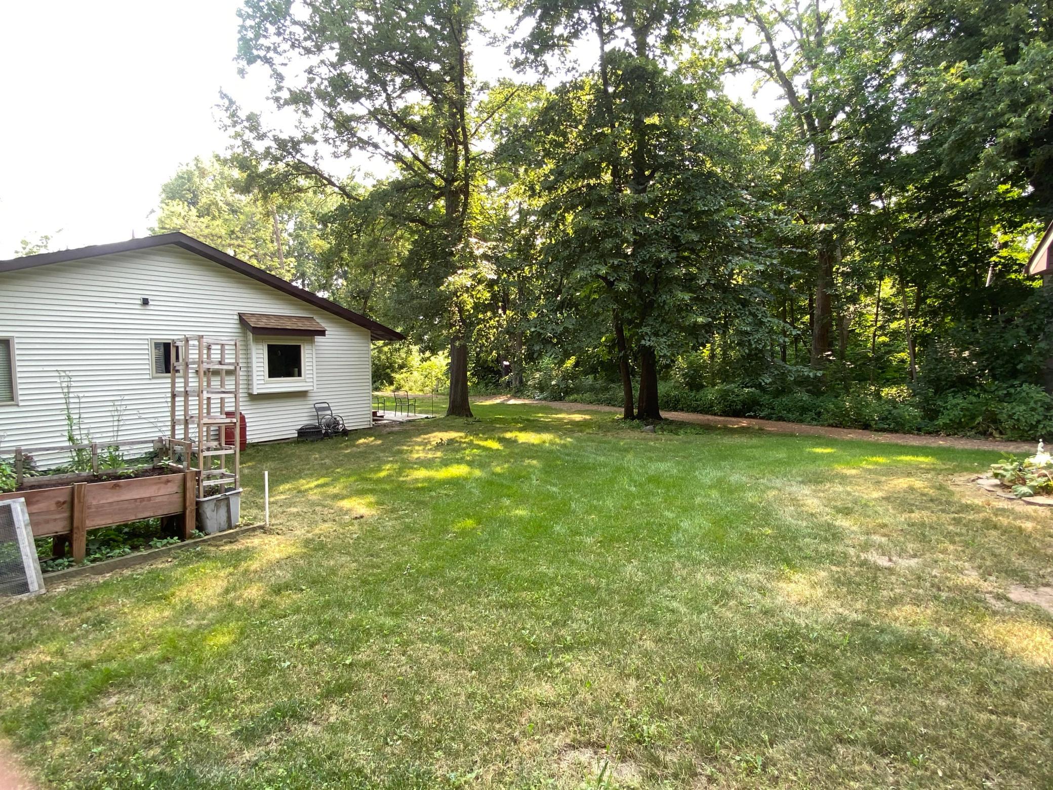 1520 White Cloud Drive S Property Photo 3