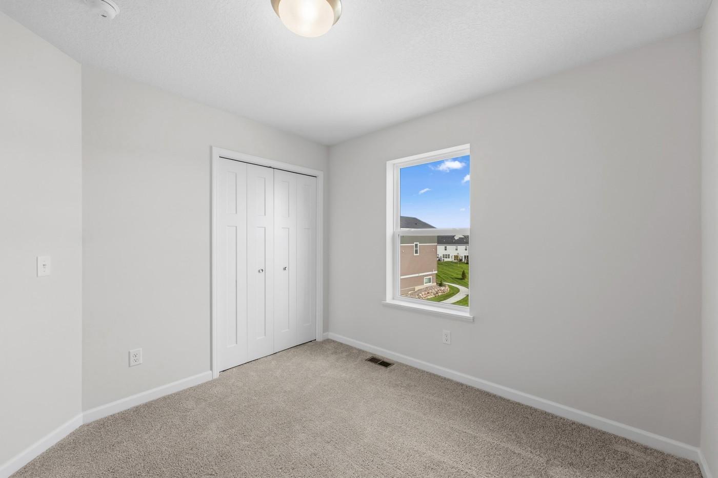 2736 Kepler Avenue Ne Property Photo 10