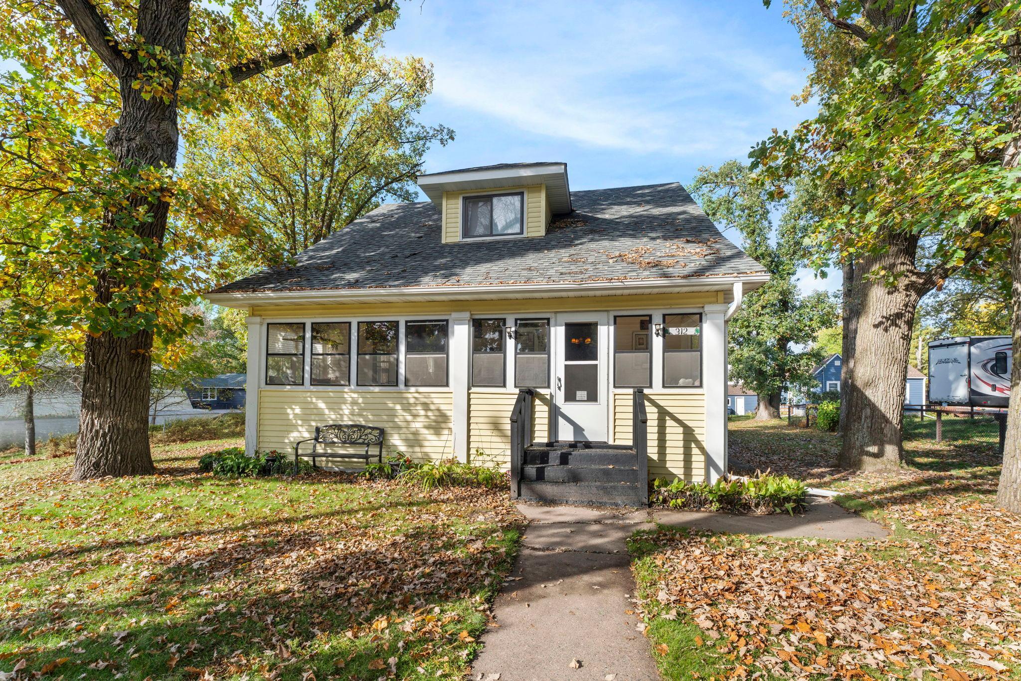 312 4th Street Property Photo 1