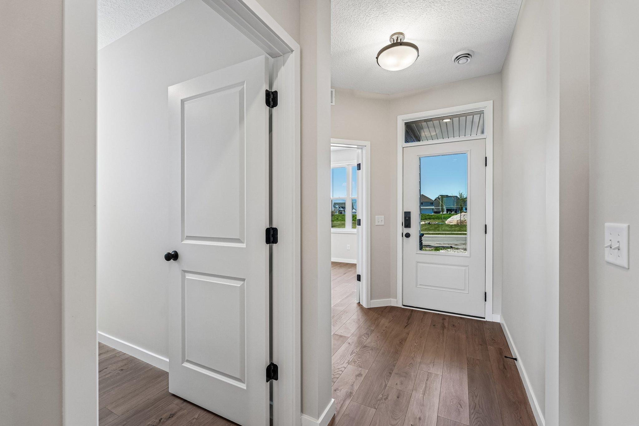 19182 Cloverleaf Way Property Photo 5