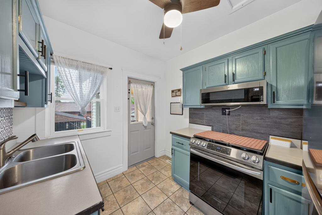 623 Winona Street Se Property Photo 15