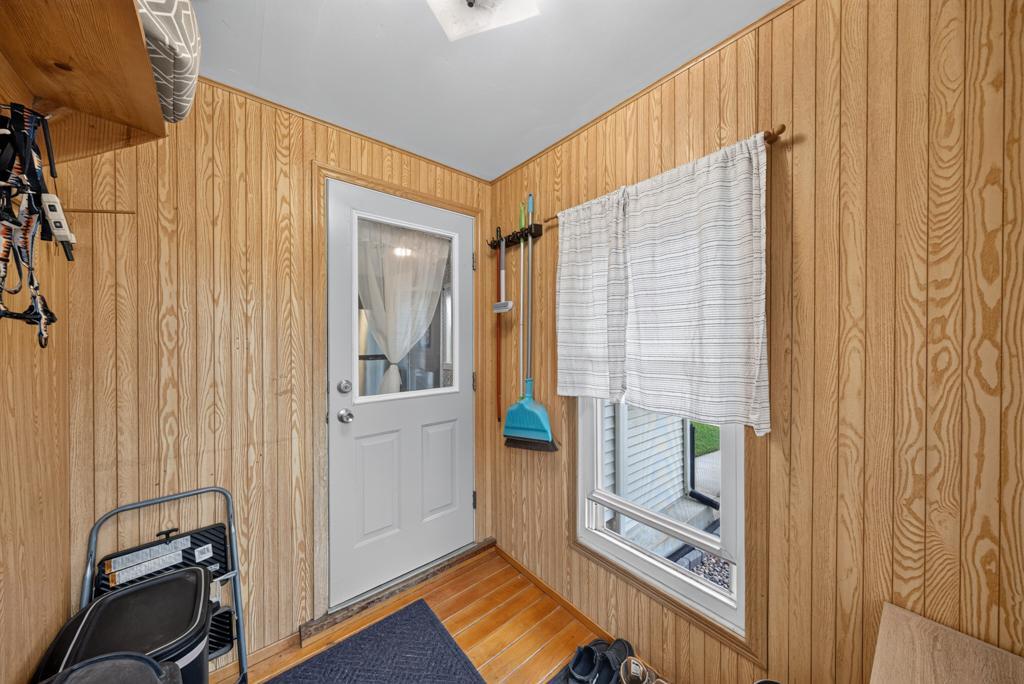 623 Winona Street Se Property Photo 20