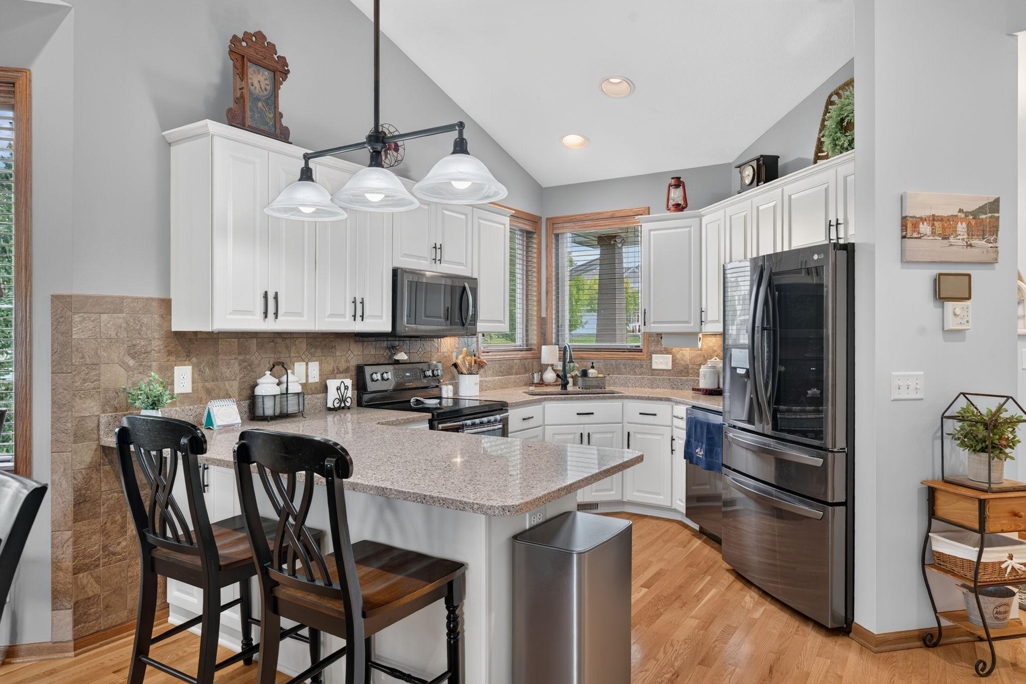 2048 Crimson Ridge Drive Nw Property Photo 8