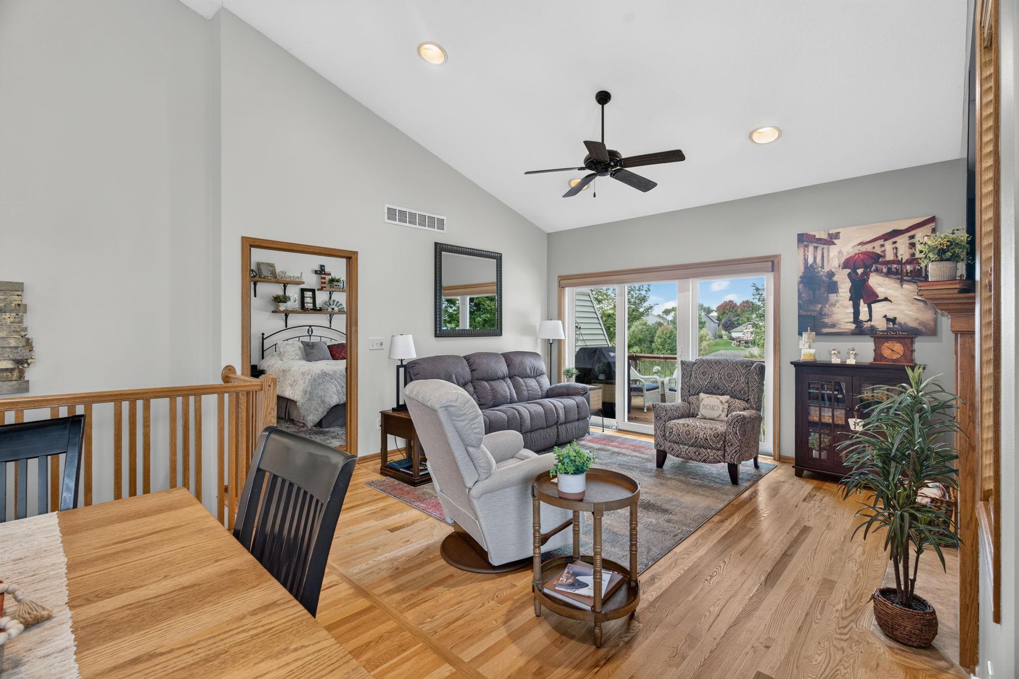 2048 Crimson Ridge Drive Nw Property Photo 11