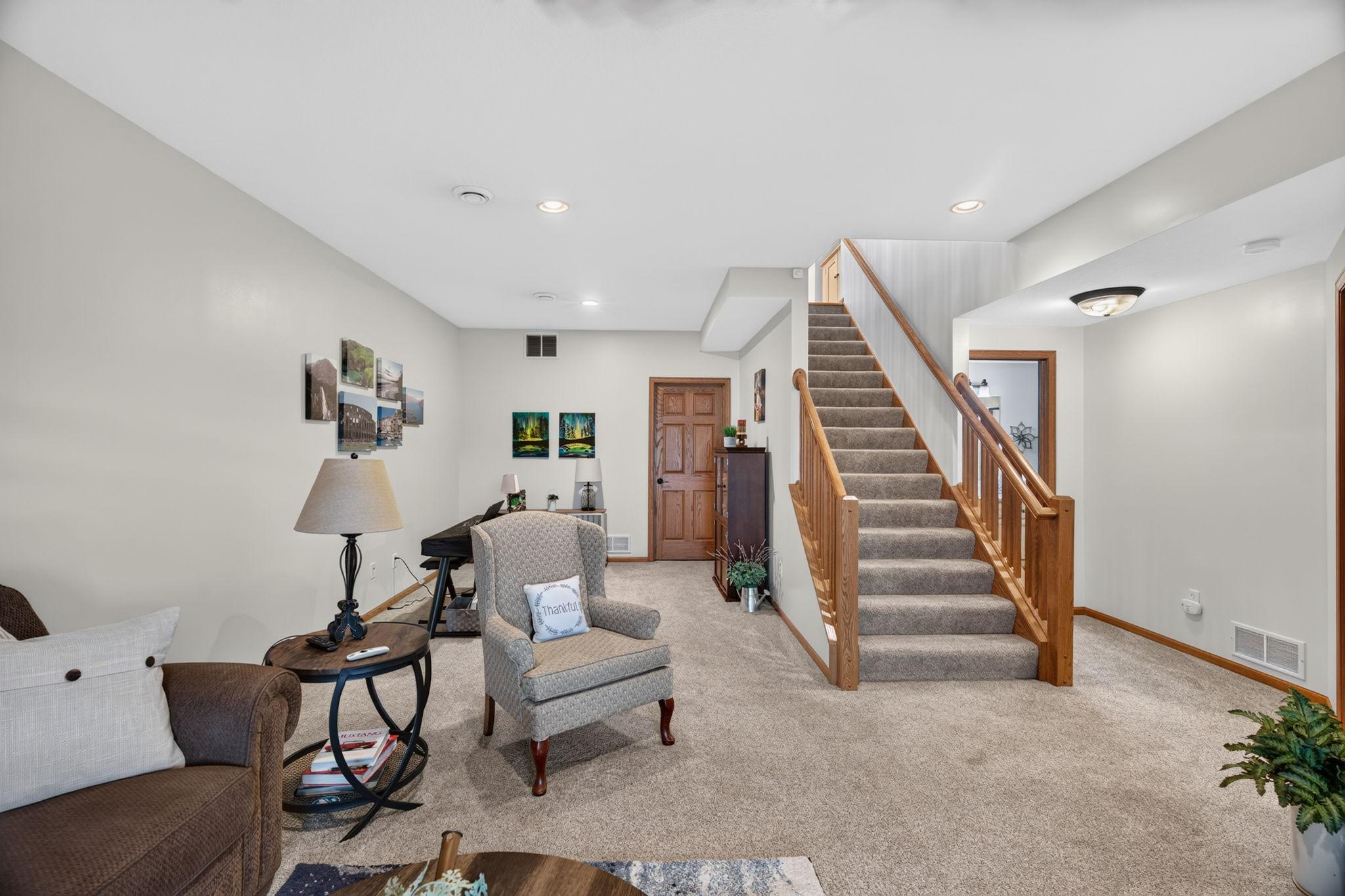 2048 Crimson Ridge Drive Nw Property Photo 24