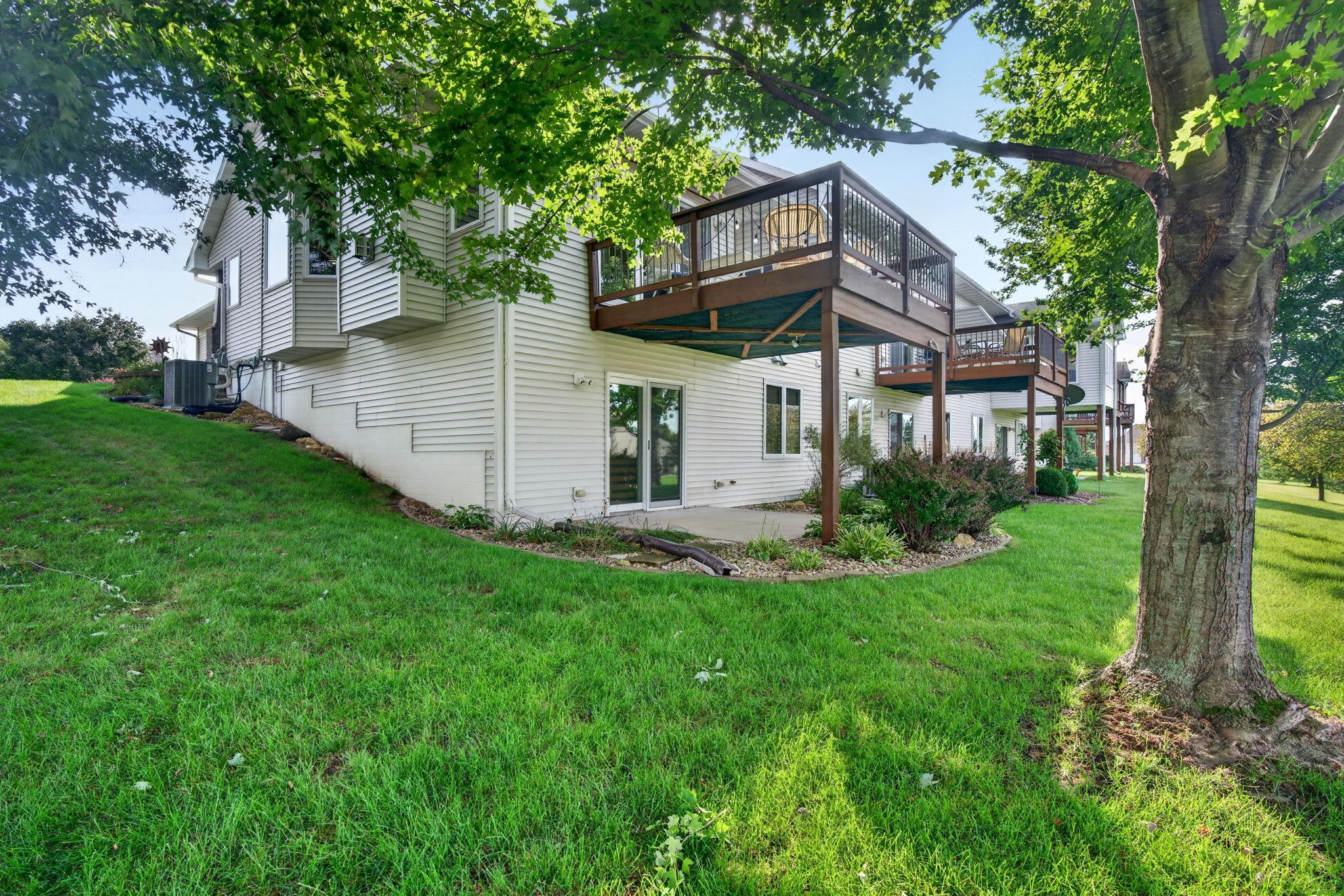 2048 Crimson Ridge Drive Nw Property Photo 33