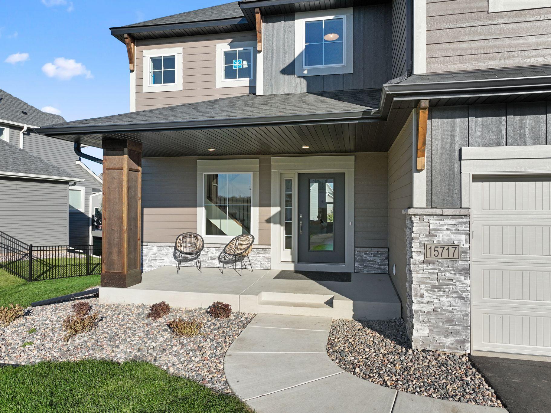 15717 Aquila Avenue Property Photo 1