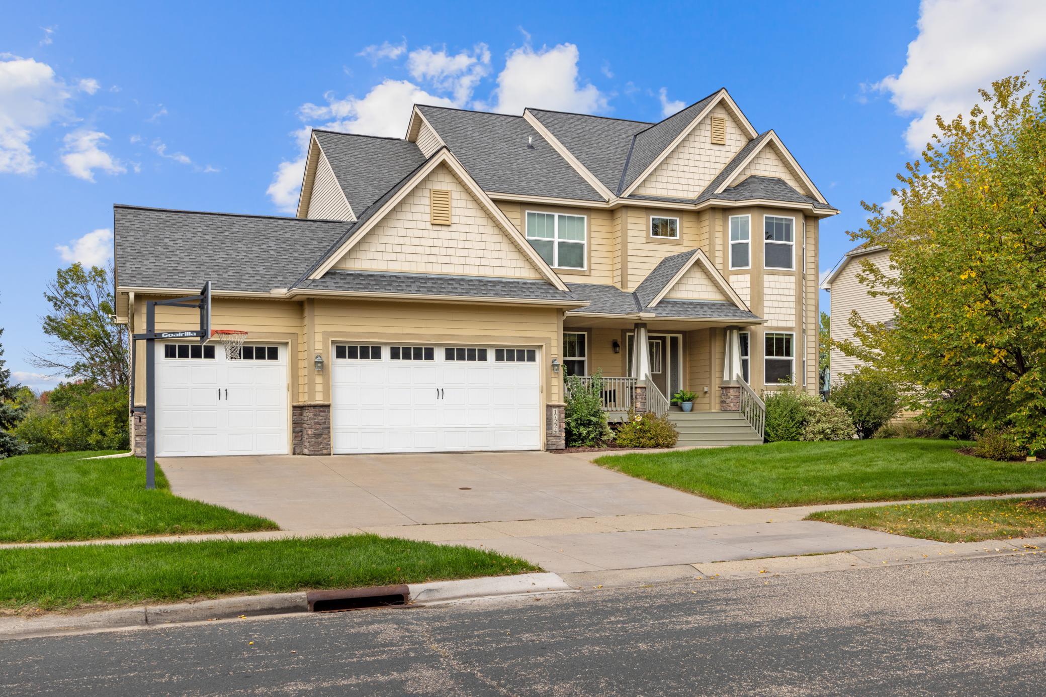 17224 64th Place N Property Photo 1