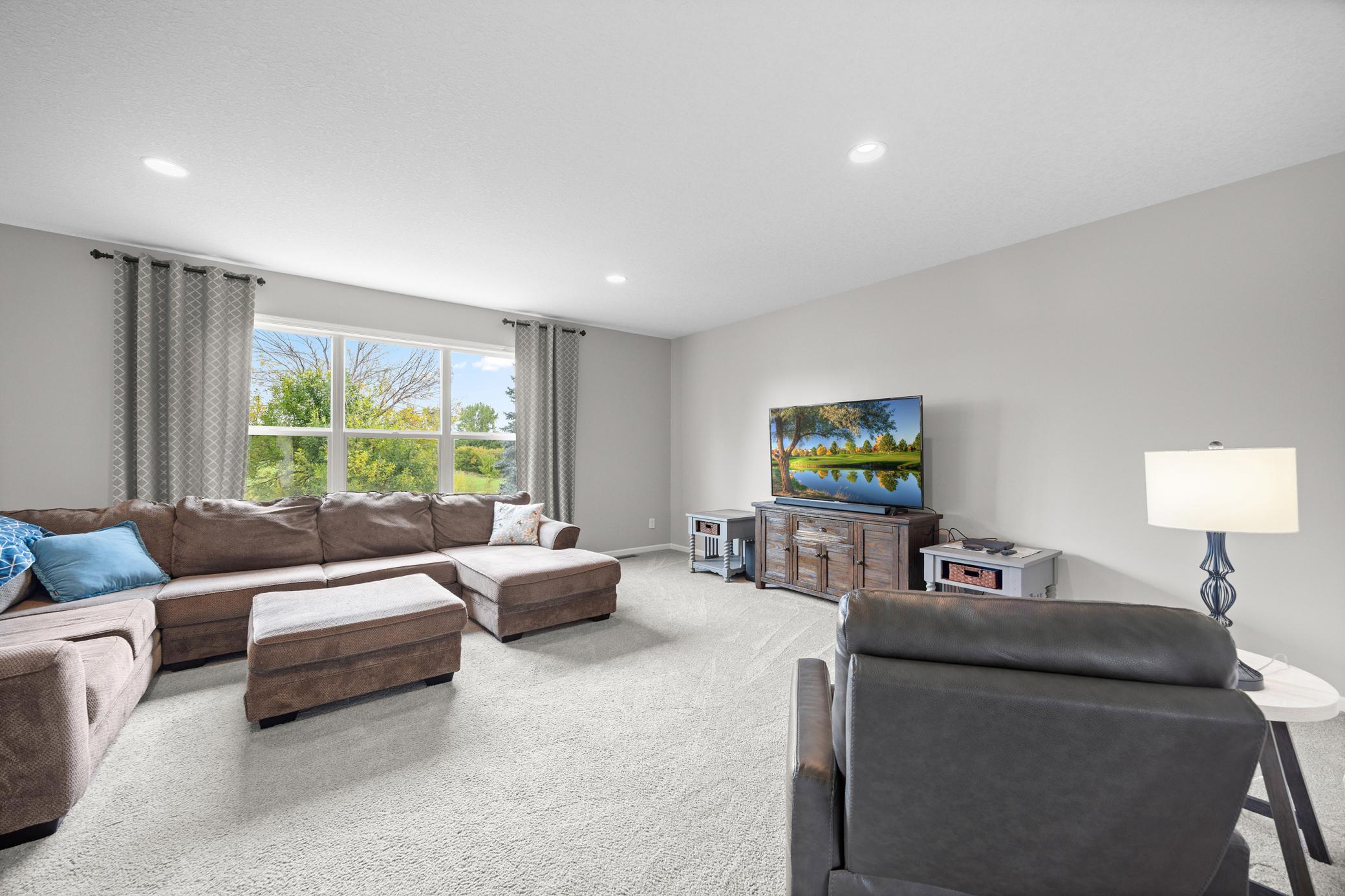 17224 64th Place N Property Photo 9