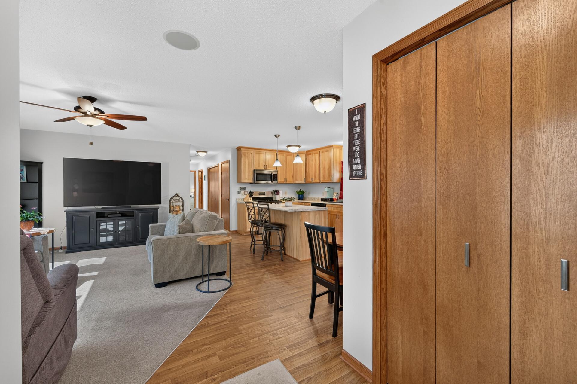619 7th Street Property Photo 8