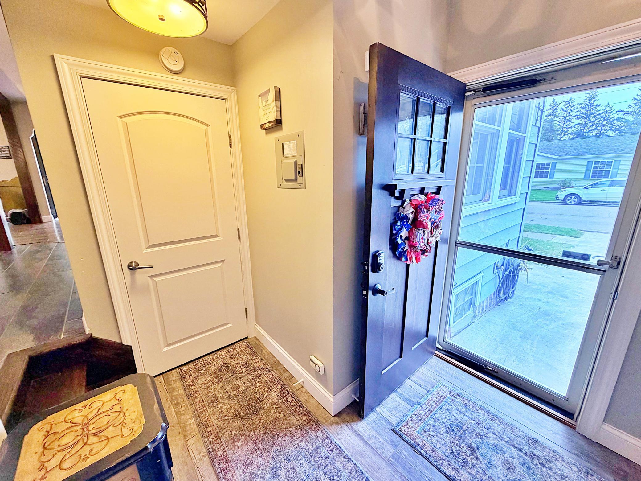 21 1st Street Se Property Photo 24