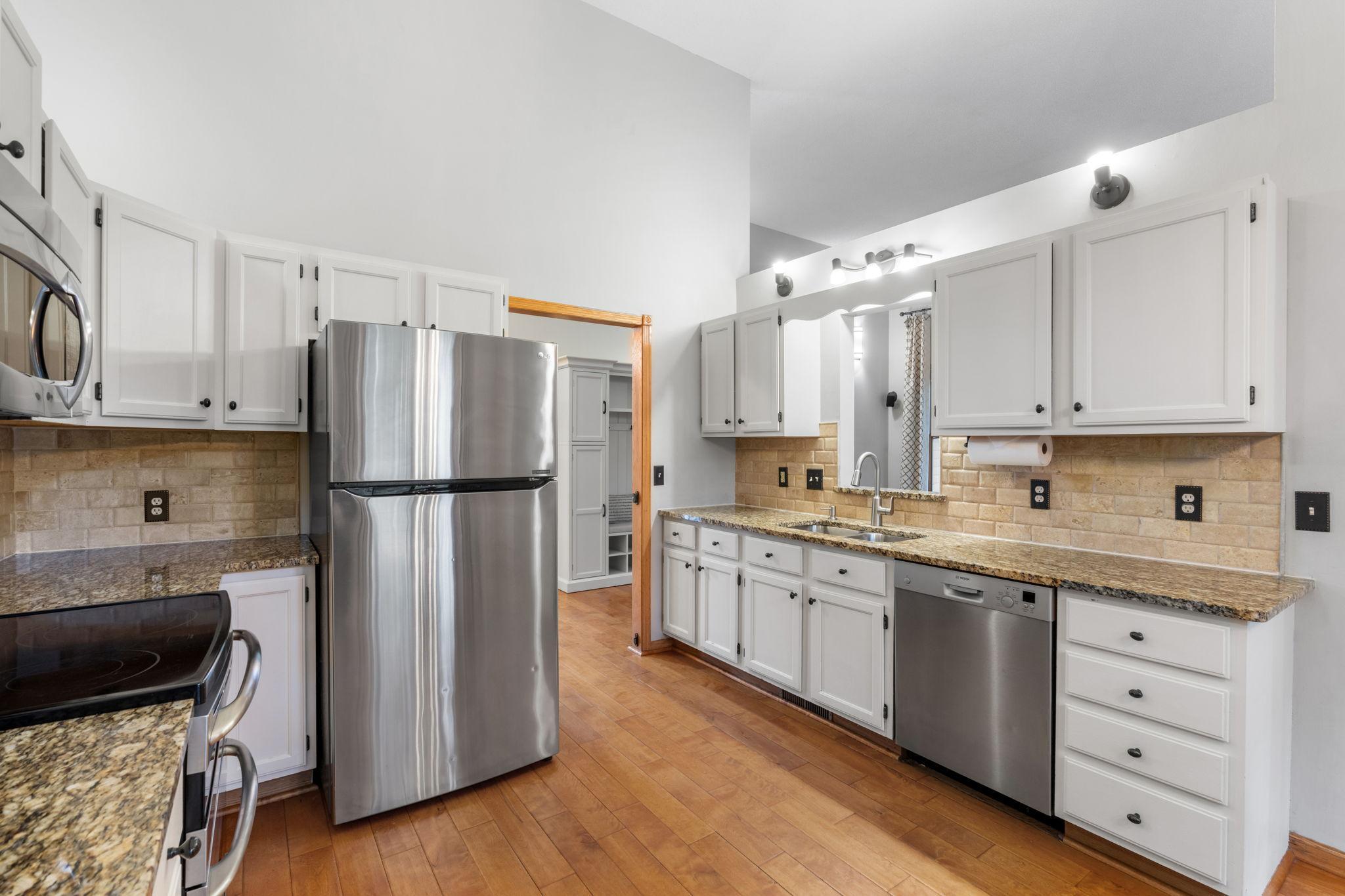 10470 169th Street W Property Photo 5