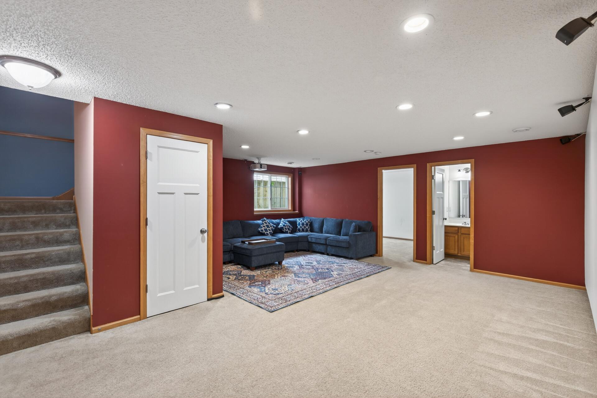 10013 Iris Lane Property Photo 24