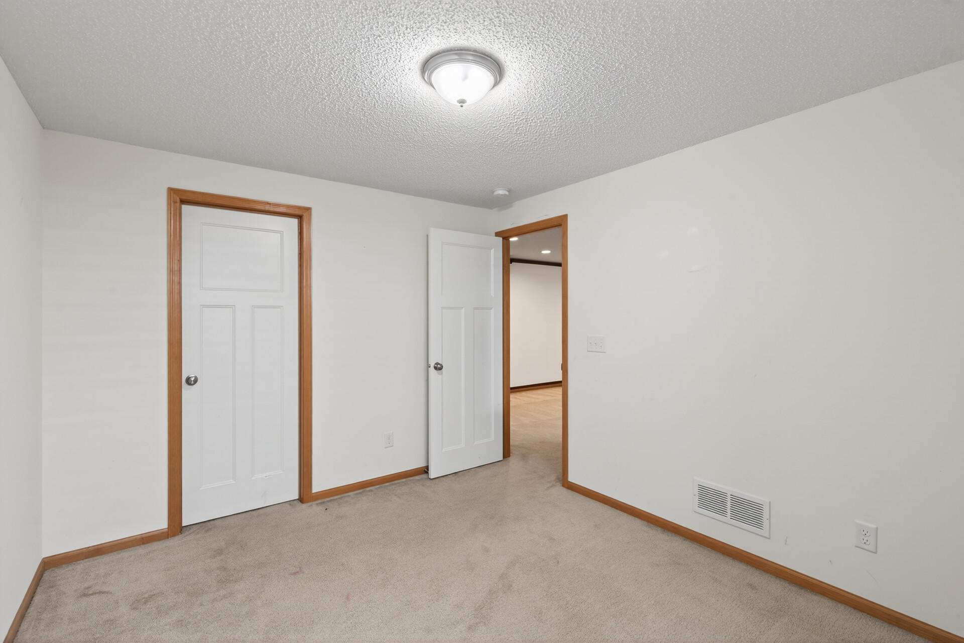 10013 Iris Lane Property Photo 31