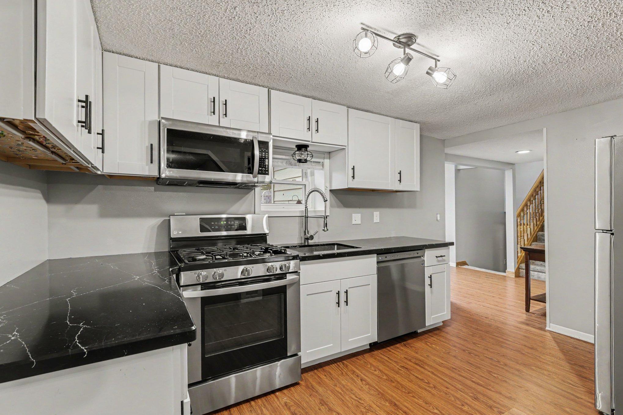 231 Longfellow Street Ne Property Photo 5