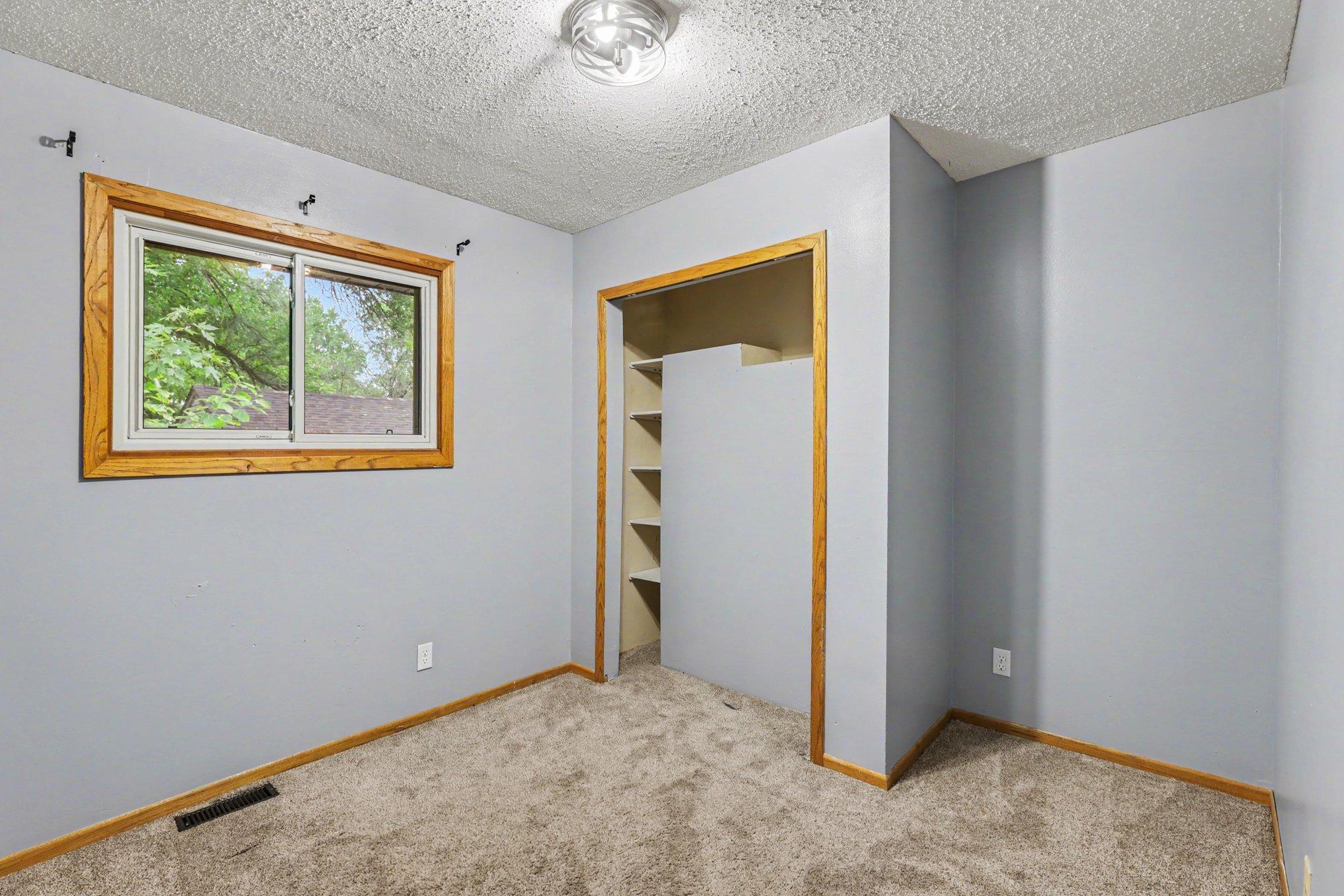 231 Longfellow Street Ne Property Photo 14