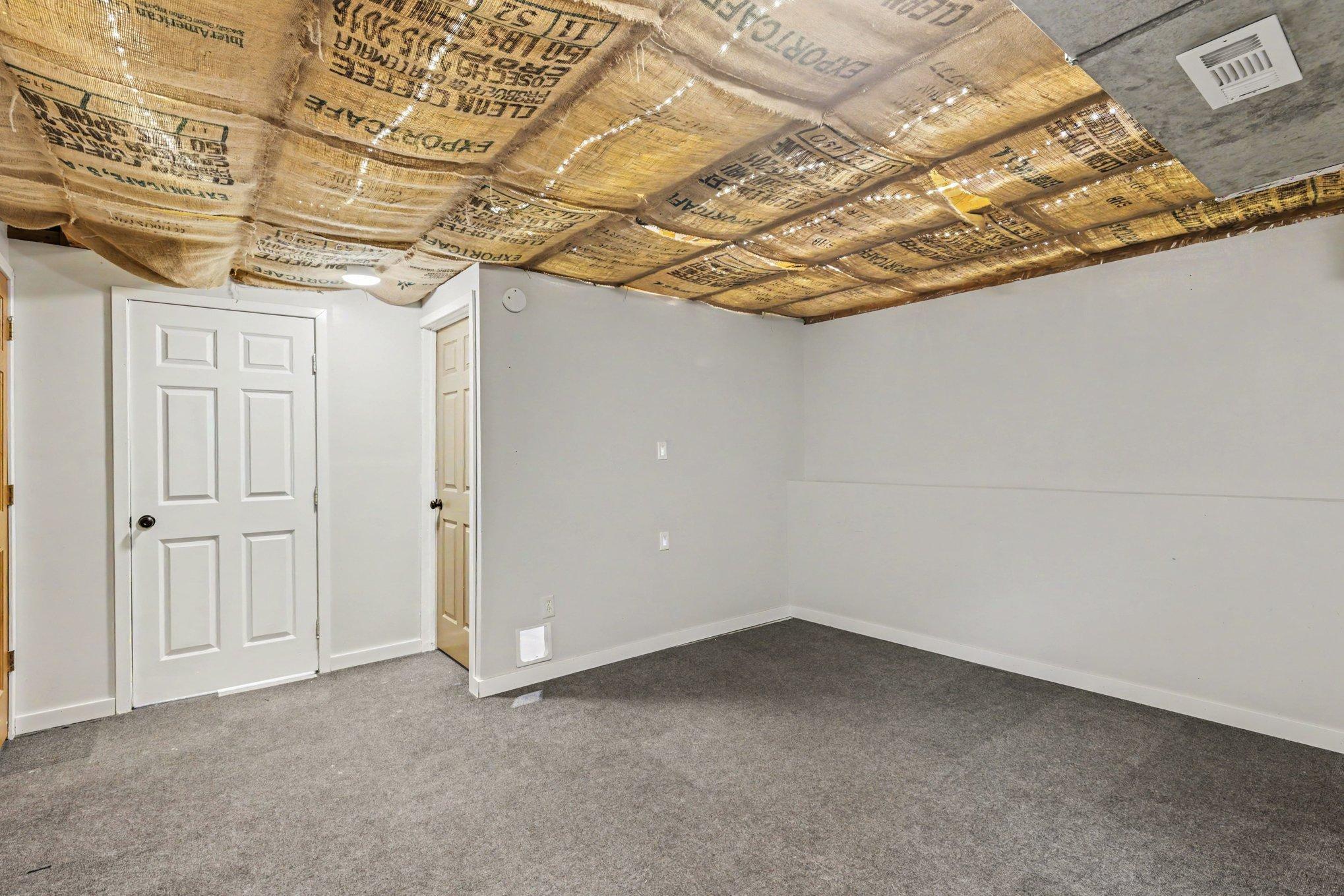 231 Longfellow Street Ne Property Photo 17
