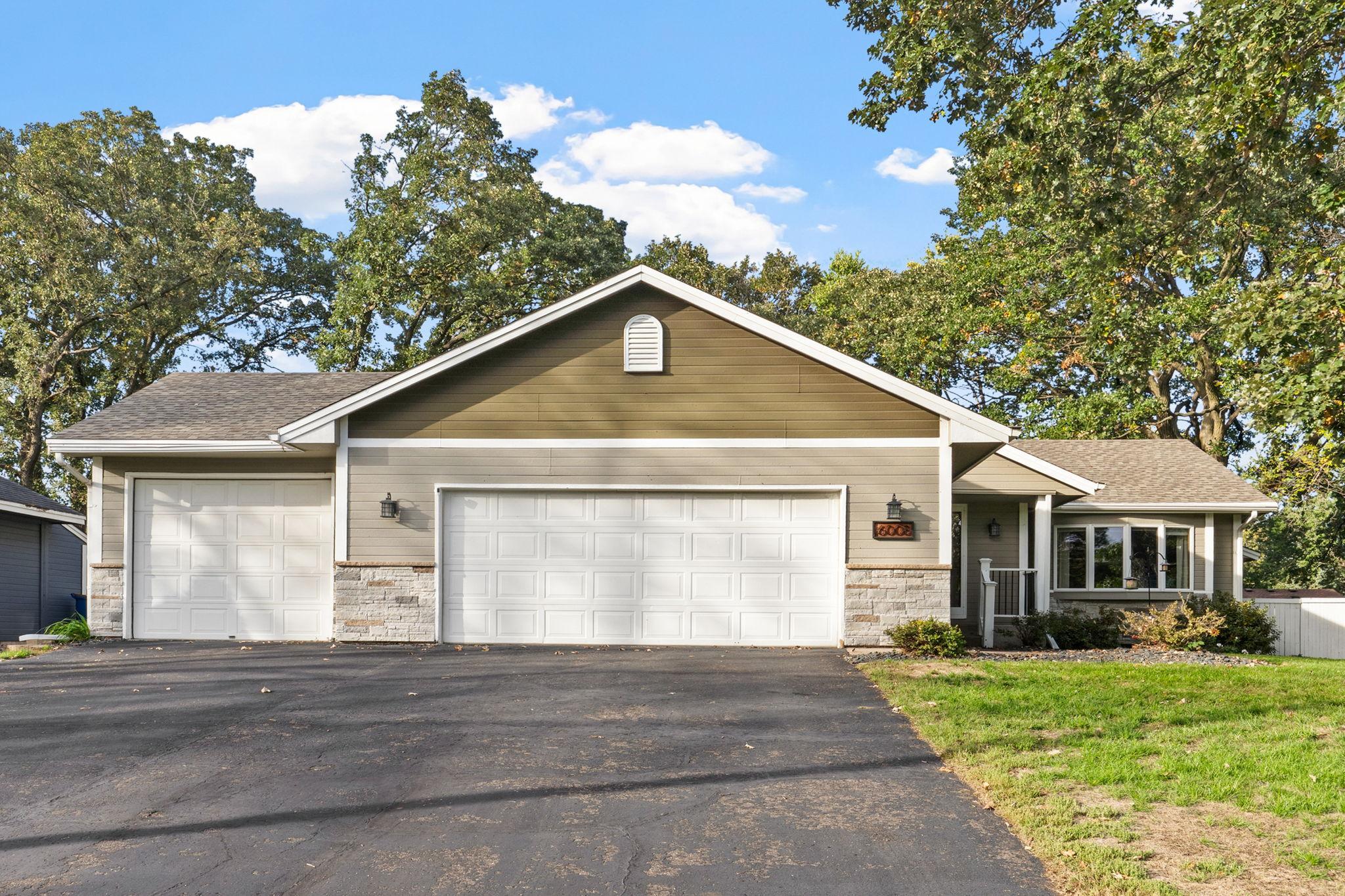 6008 114th Lane N Property Photo 1