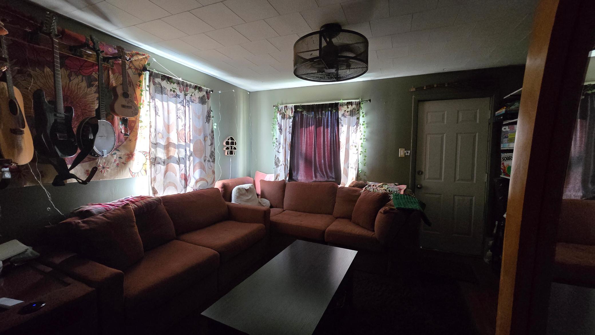 200 Pine Street S Property Photo 4