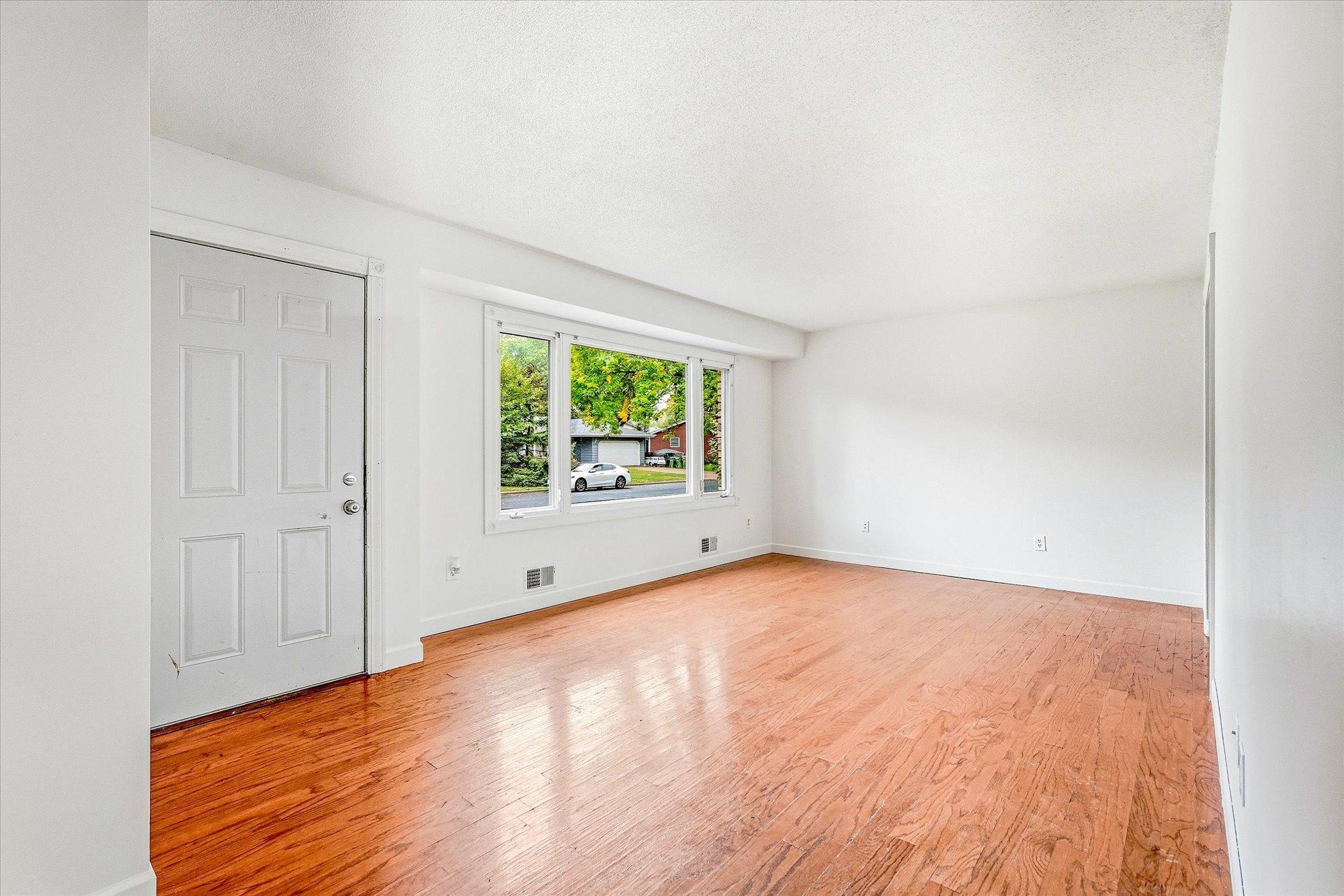 5230 Oconnell Drive Property Photo 17