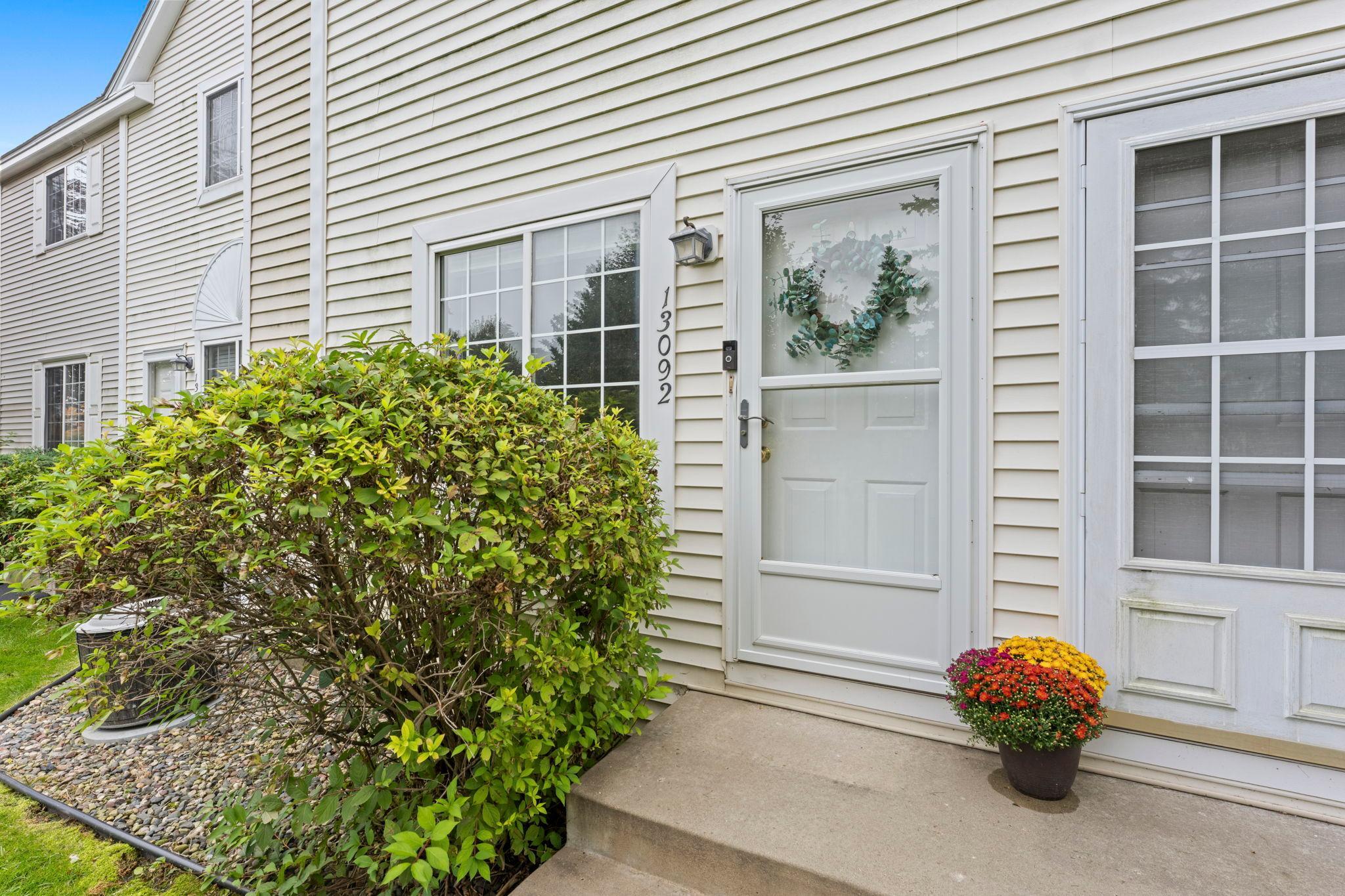 13092 Murdock Terrace Property Photo 4