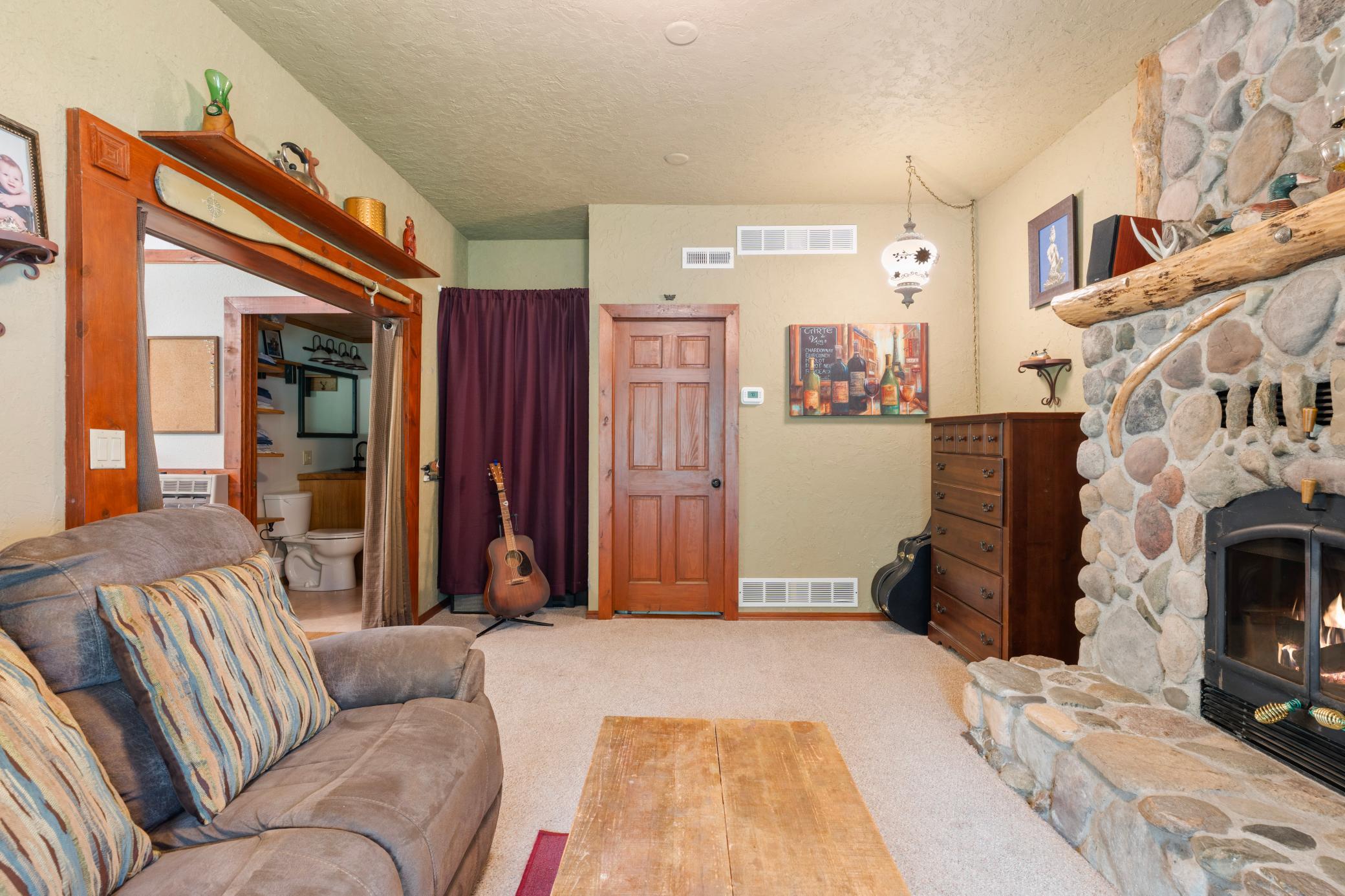 7896 S Little Thunder Drive Ne Property Photo 16