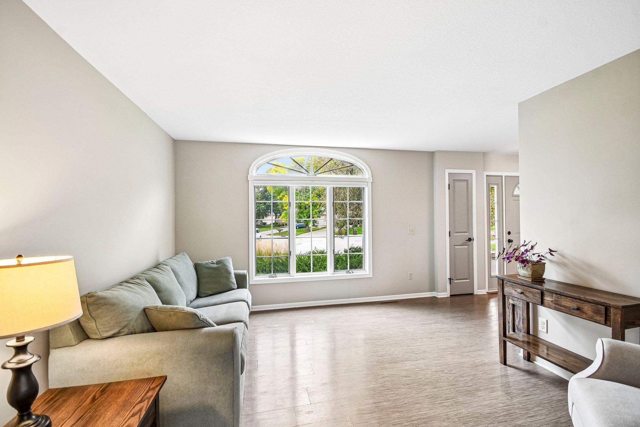 1075 Fallbrook Lane Property Photo 14
