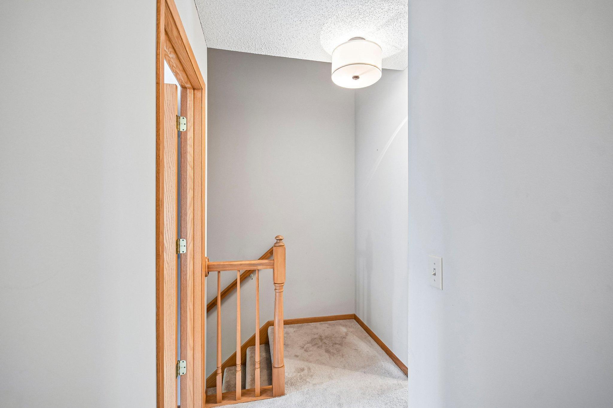 1075 Fallbrook Lane Property Photo 18