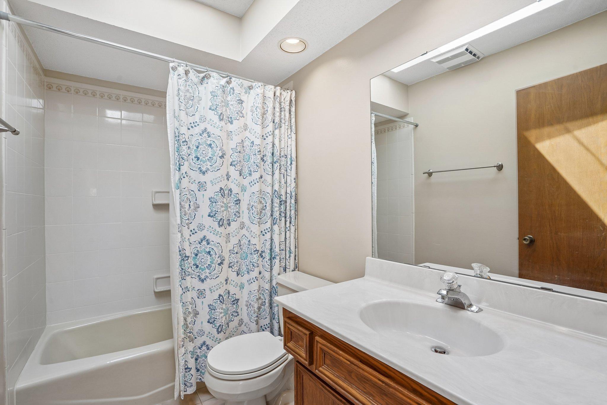 8912 Vincent Place Property Photo 23