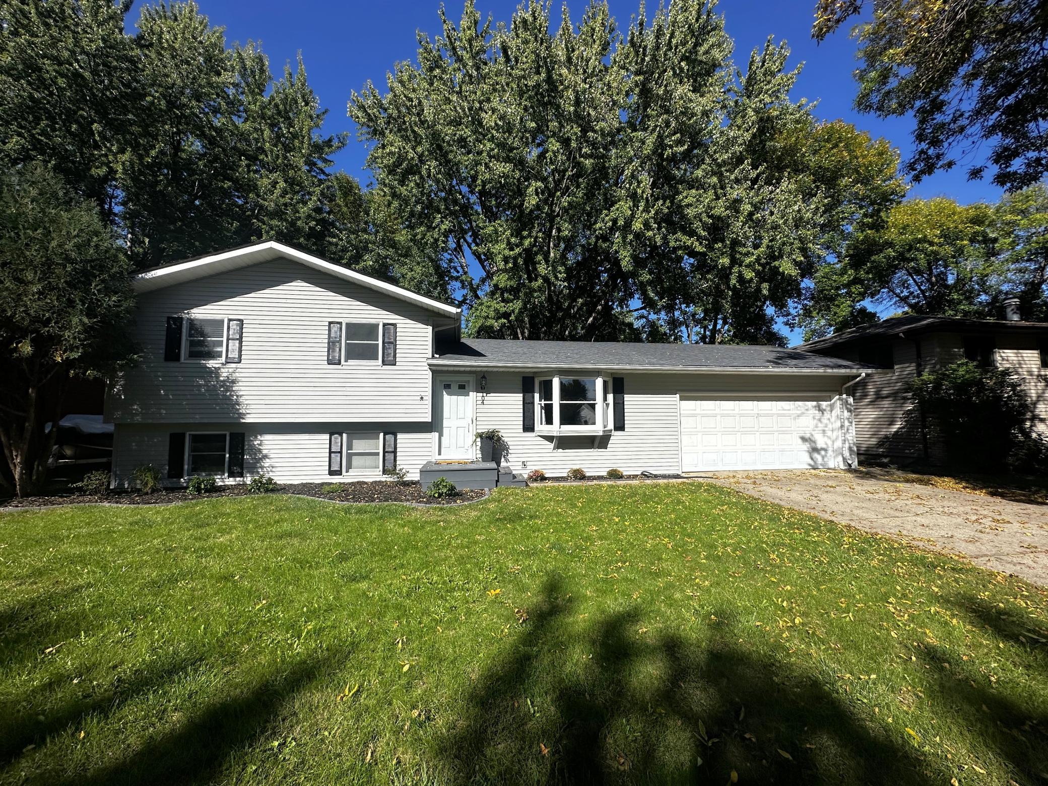 104 W Thomas Avenue Property Photo 2