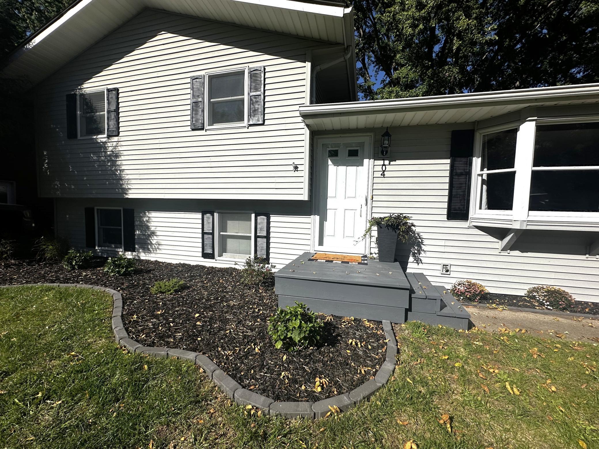 104 W Thomas Avenue Property Photo 3