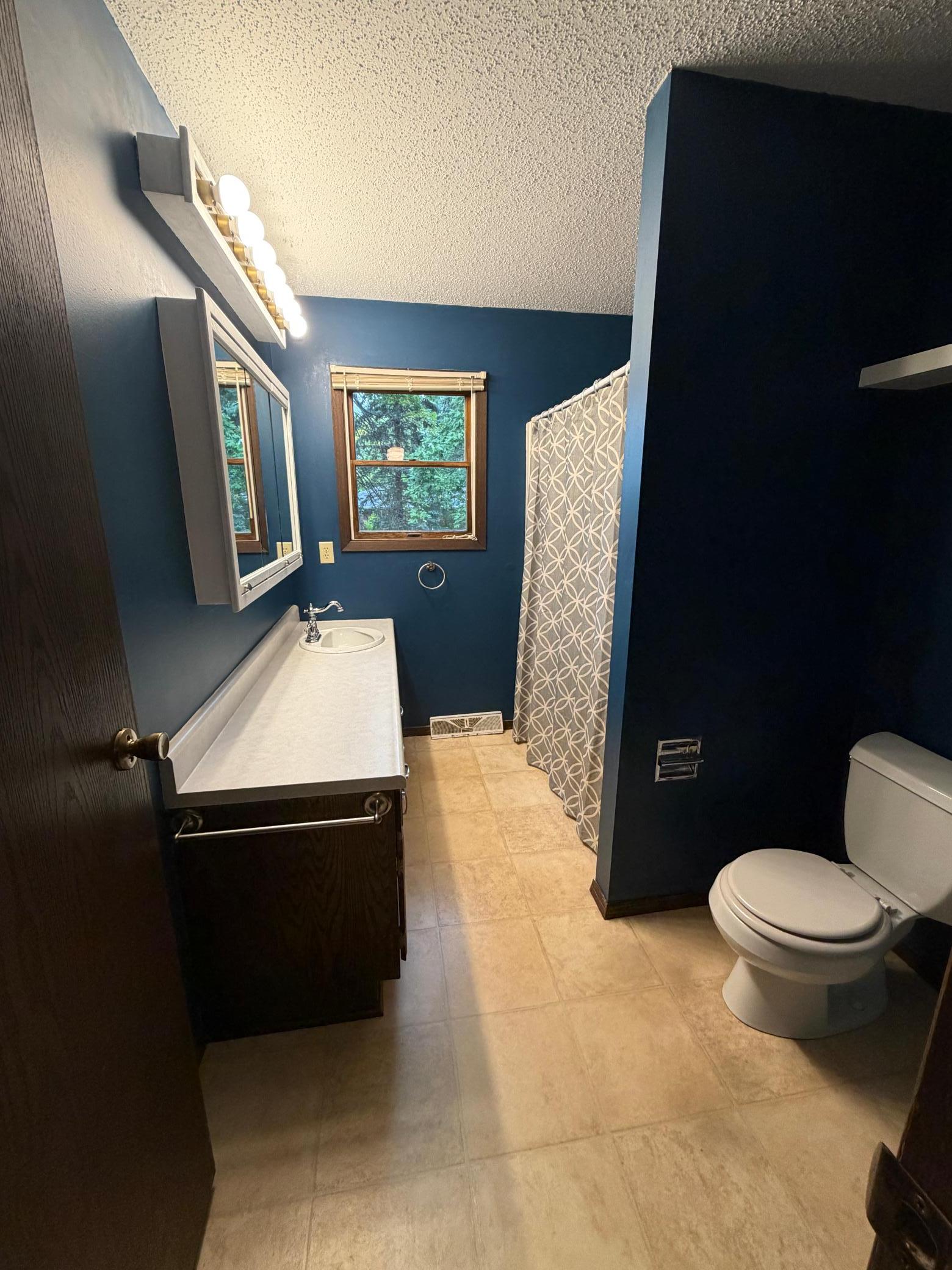 104 W Thomas Avenue Property Photo 8